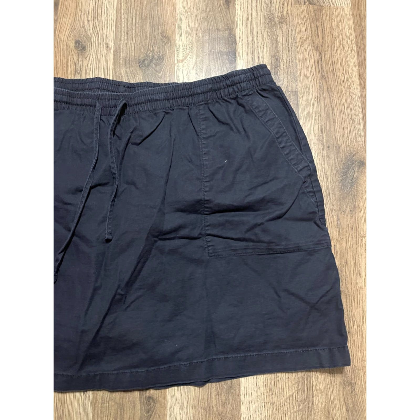 Lands' End VINTAGE? Wait no Lands' End Skort Women’s 20W Black Tie Waist Mini Skirt Short Casual Size 42" / US 20 - 5 Thumbnail