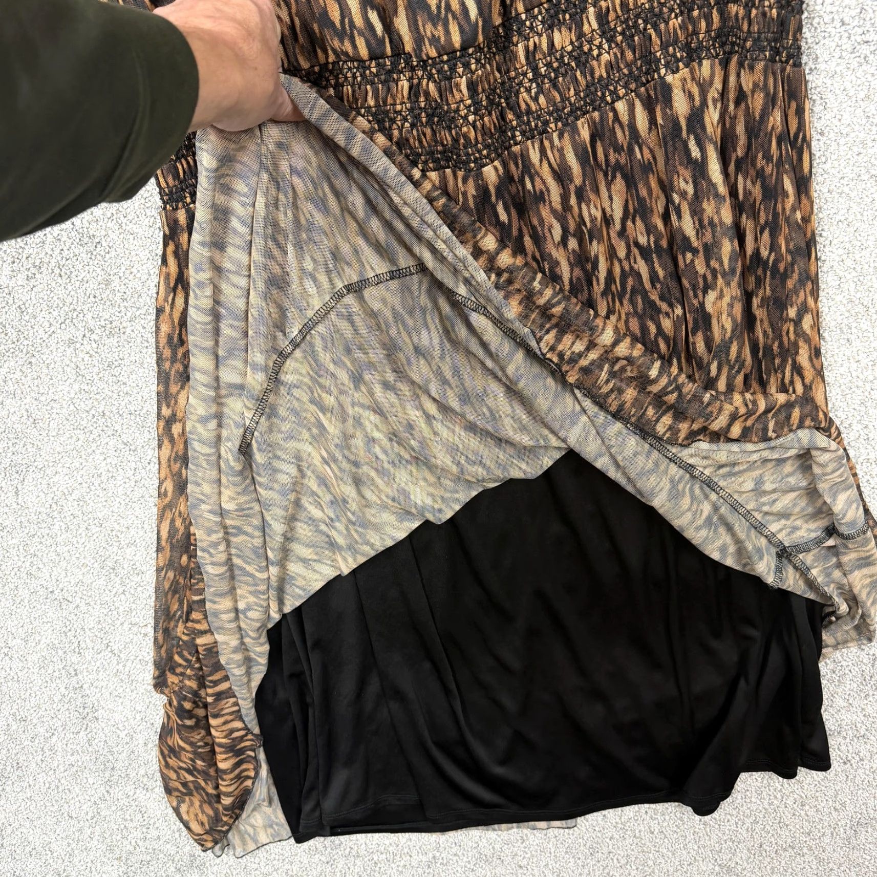 Vintage Terra & Sky Dress 1X Brown Abstract Animal Smocked Midi Whimsigoth Indie Sleaze Shirt/ Dress Size XL / US 12-14 / IT 48-50 - 7 Thumbnail