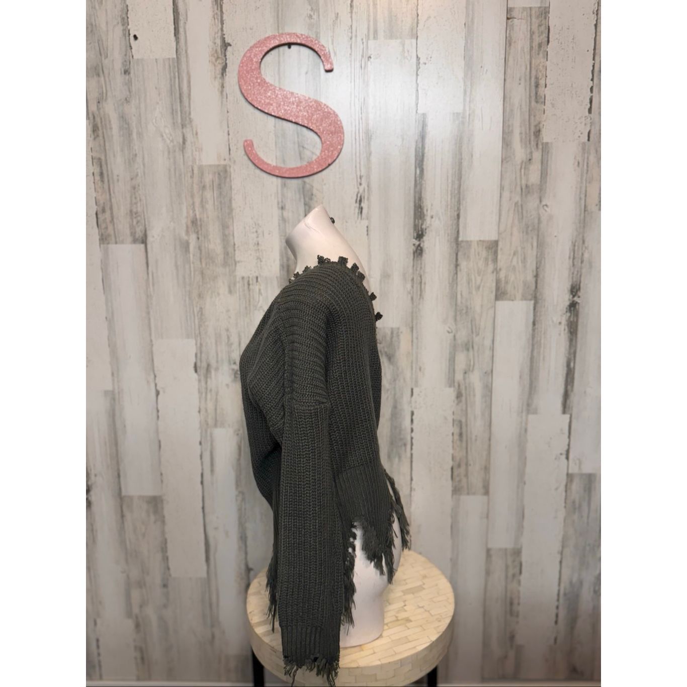 SAYHELLO Say What? Distressed Hem Gray Knit Sweater Women’s Size Smal Size S / US 4 / IT 40 - 4 Thumbnail