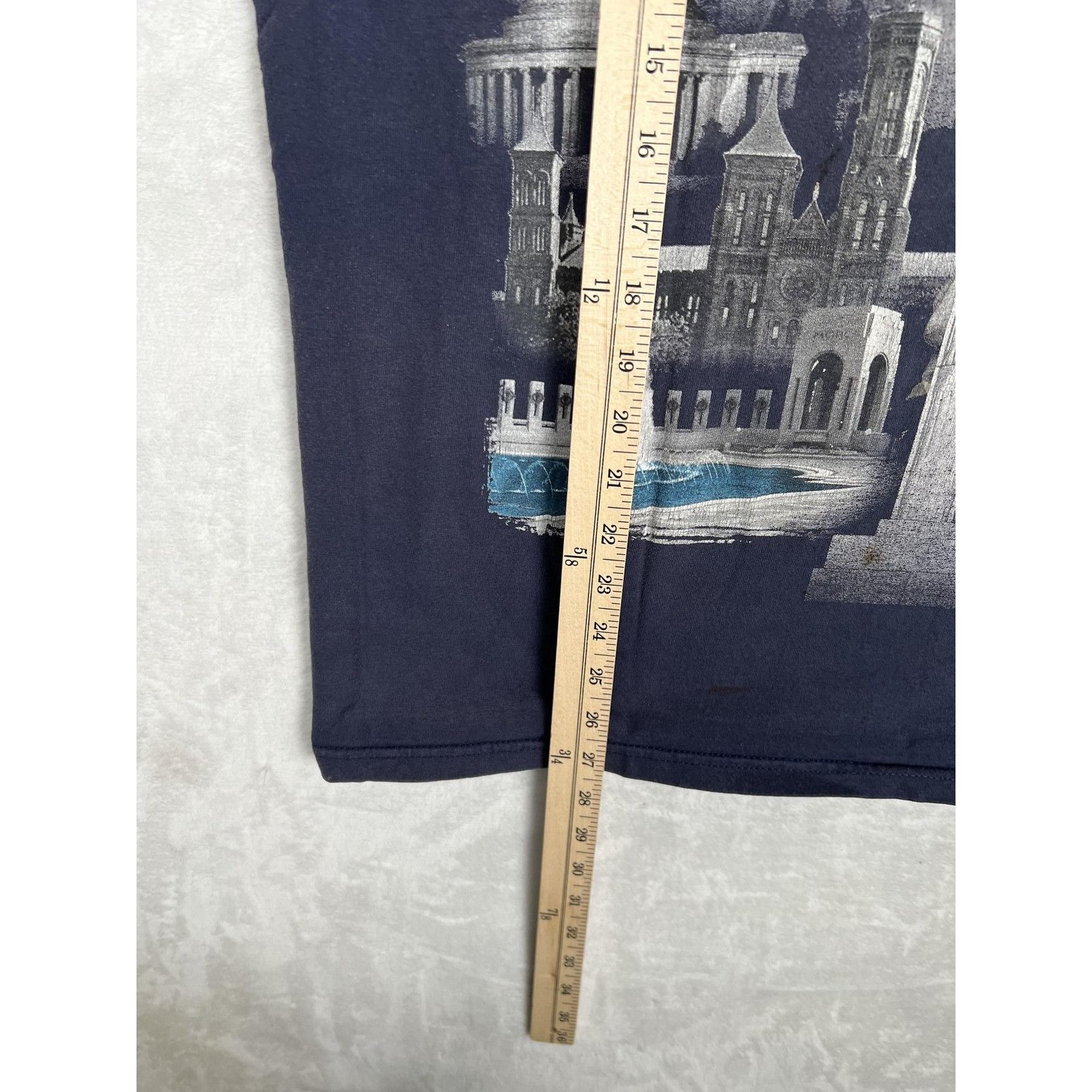 Other Vintage Smithsonian Washington DC Shirt Mens Large Navy Blue Size US L / EU 52-54 / 3 - 8 Thumbnail