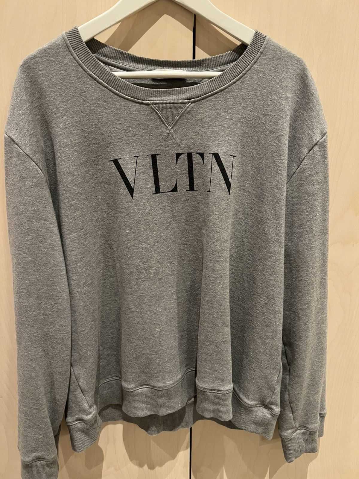Valentino Valentino ”VLTN” sweather XL Size US XL / EU 56 / 4 - 1 Thumbnail