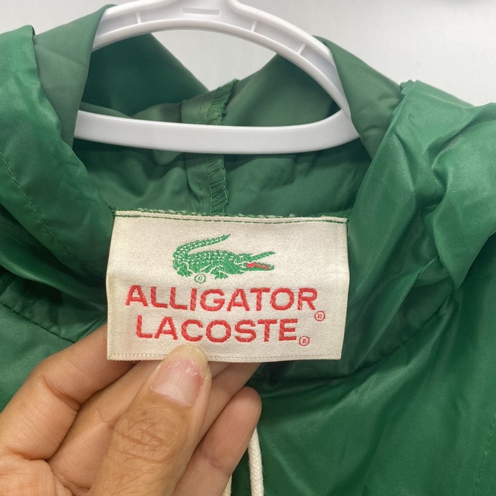 Vintage Vintage 80's Lacoste Windbreaker Pullover Hooded Packable S Size US S / EU 44-46 / 1 - 4 Thumbnail