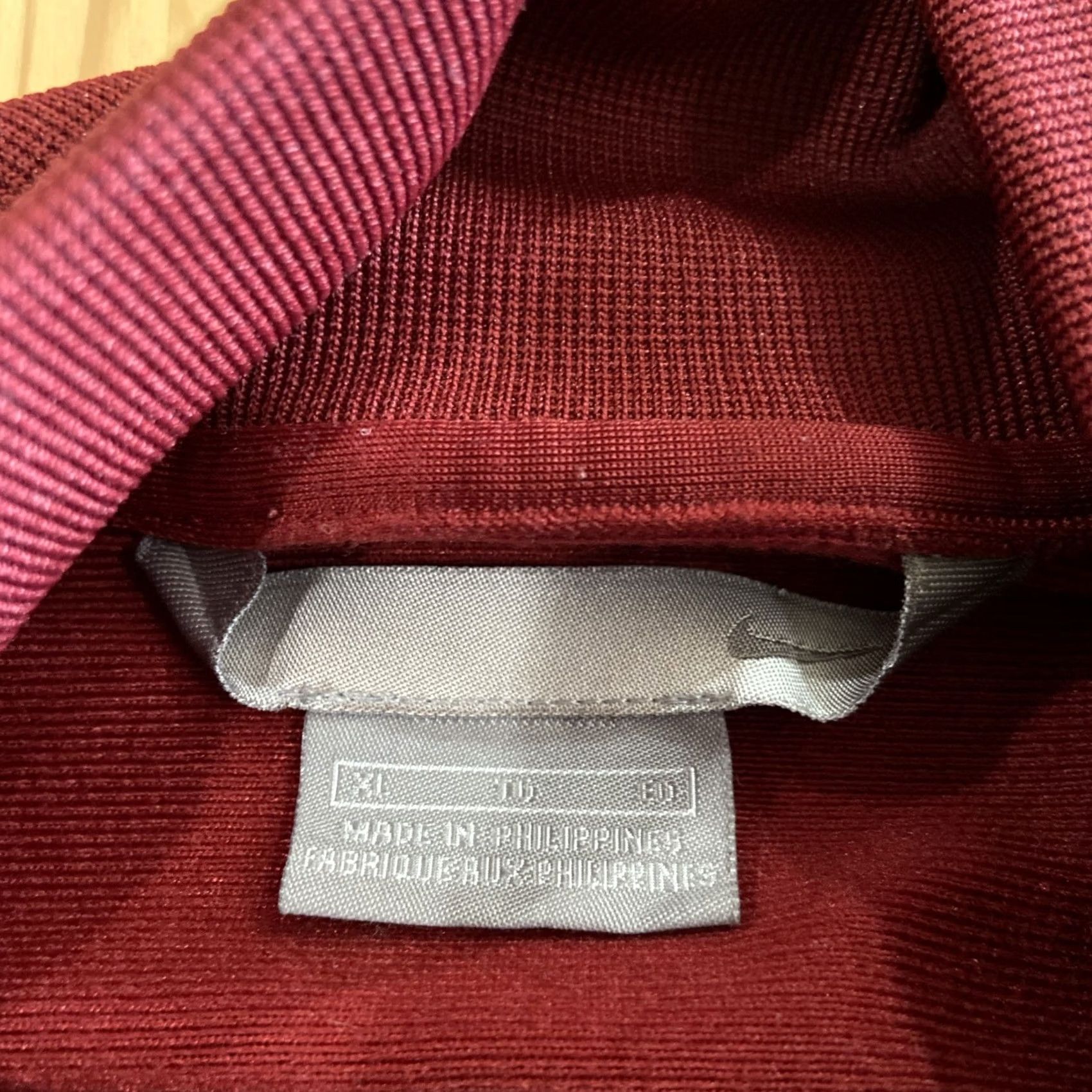 Nike VINTAGE Nike Track Jacket XL Red Gray Double Sided Full Zip Men Medium? Size US XL / EU 56 / 4 - 3 Thumbnail