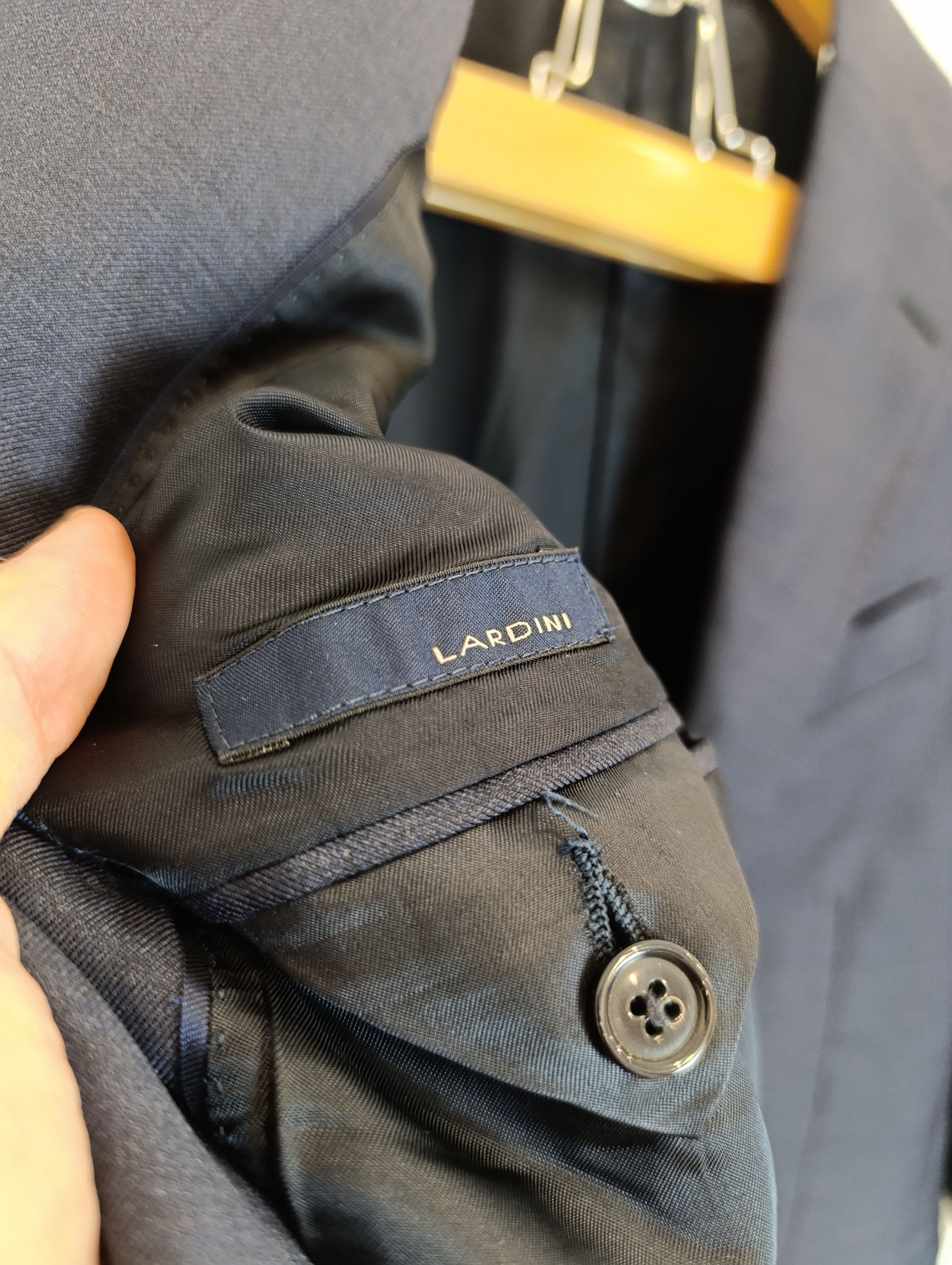 LARDINI ITALIAN SUIT ING LORO PIANA RAIN SYSTEM ZELANDER