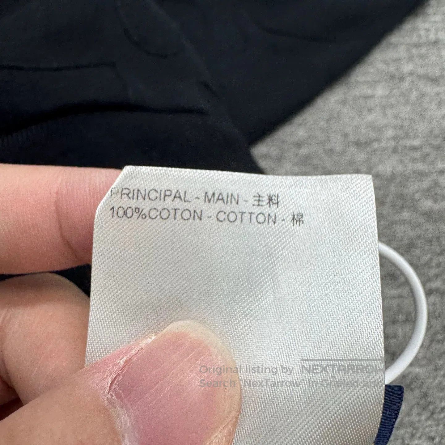 Louis Vuitton louis vuitton monogram sweatshirt in dark color. Size US L / EU 52-54 / 3 - 5 Thumbnail