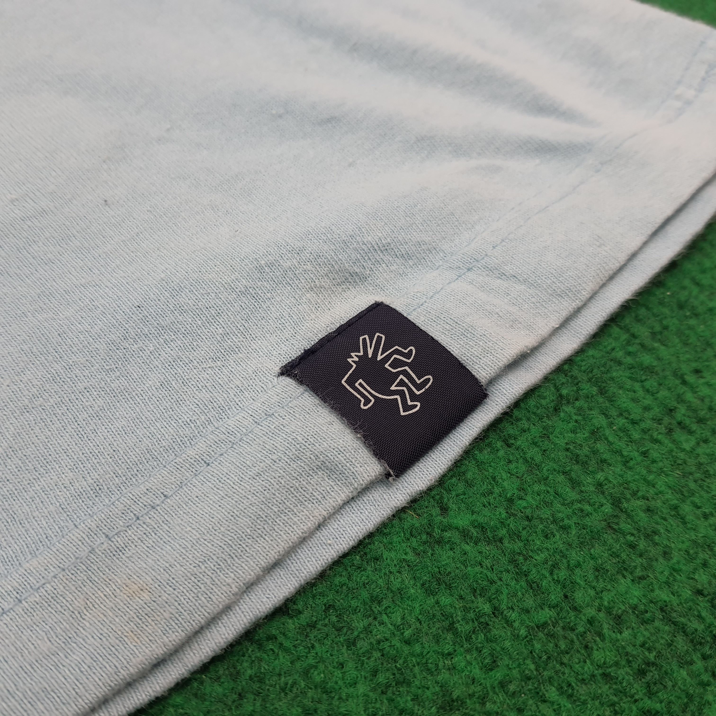 Keith Haring × Vintage Vintage Keith Haring Streetwear Tshirt Size US L / EU 52-54 / 3 - 6 Thumbnail