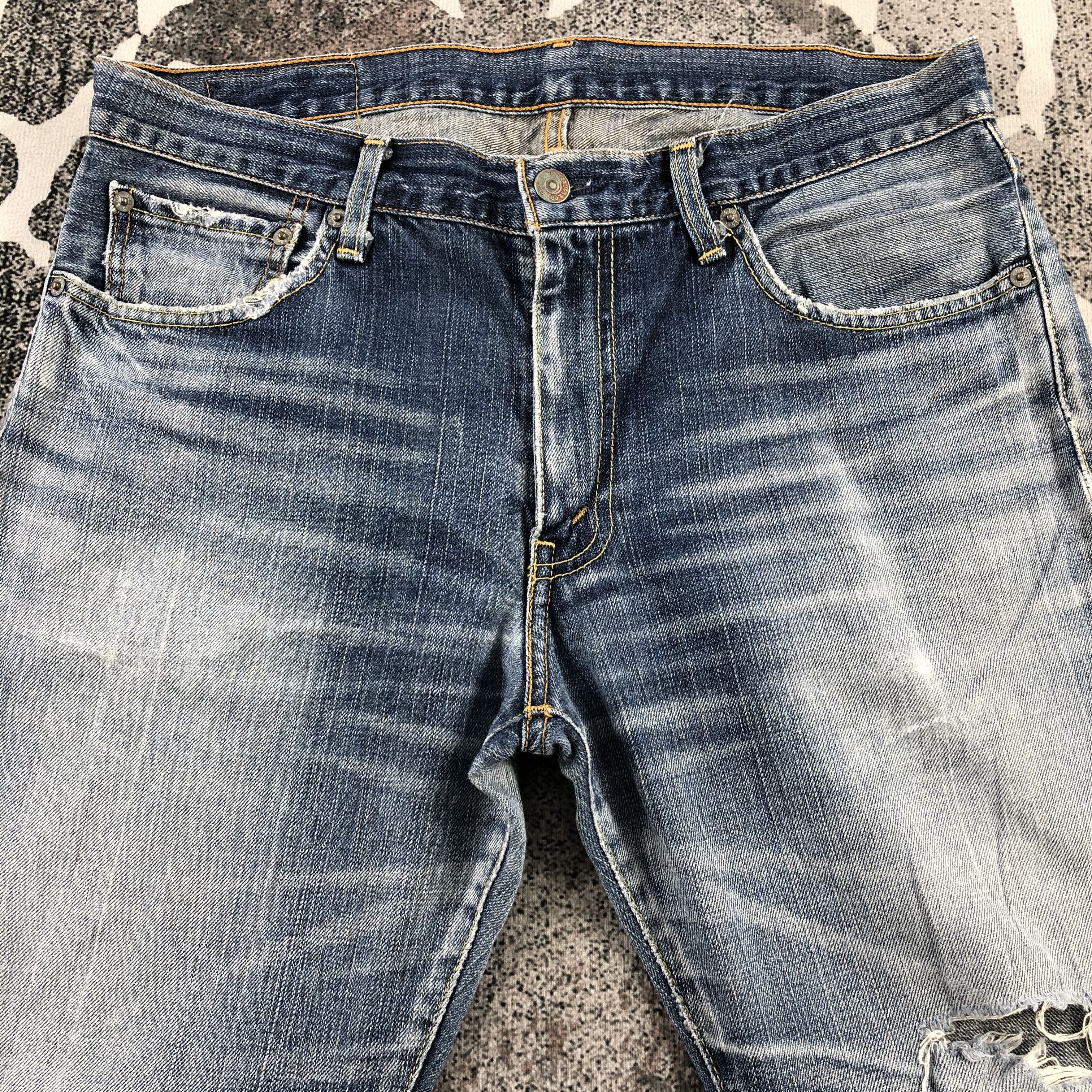 Levi's Vintage Levis 505 Jeans Distressed Denim KJ850 Size US 34 / EU 50 - 3 Thumbnail
