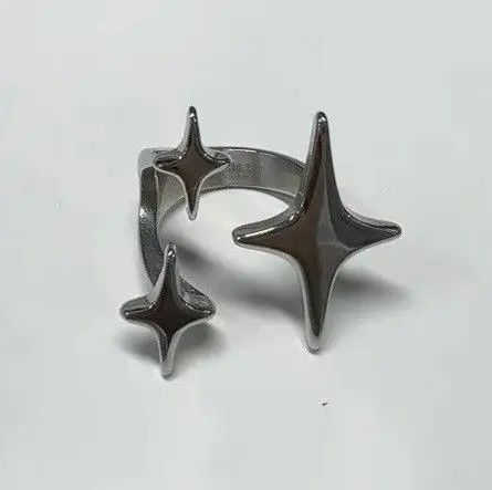 Japanese Brand Retro gothic punk adjustable triple star ring Size ONE SIZE - 6 Thumbnail