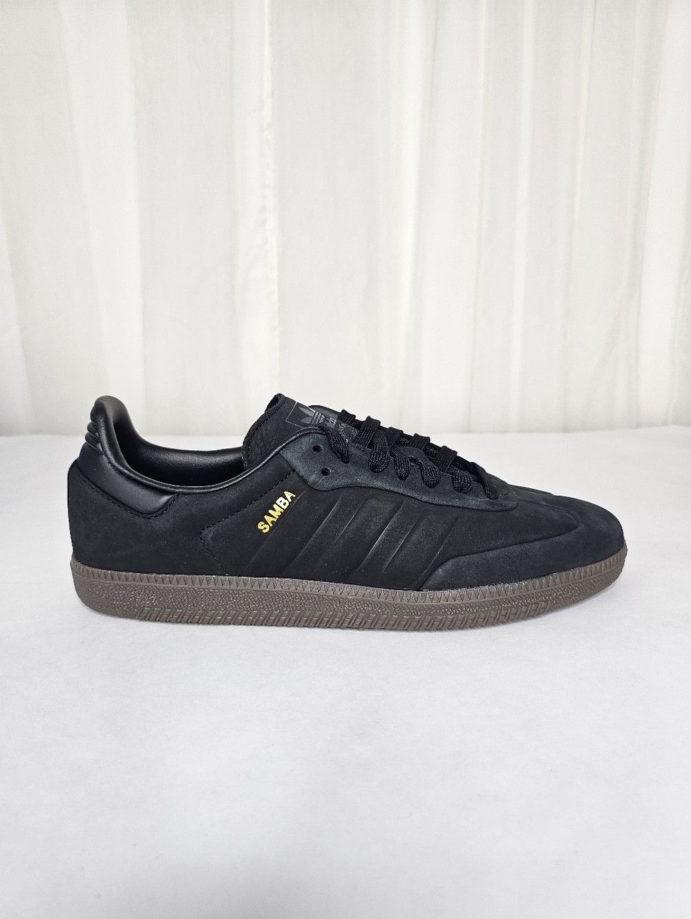Adidas adidas Originals Samba OG Core Black Gum Sole Sneaker Iconic Size US 8 / EU 41 - 1 Thumbnail