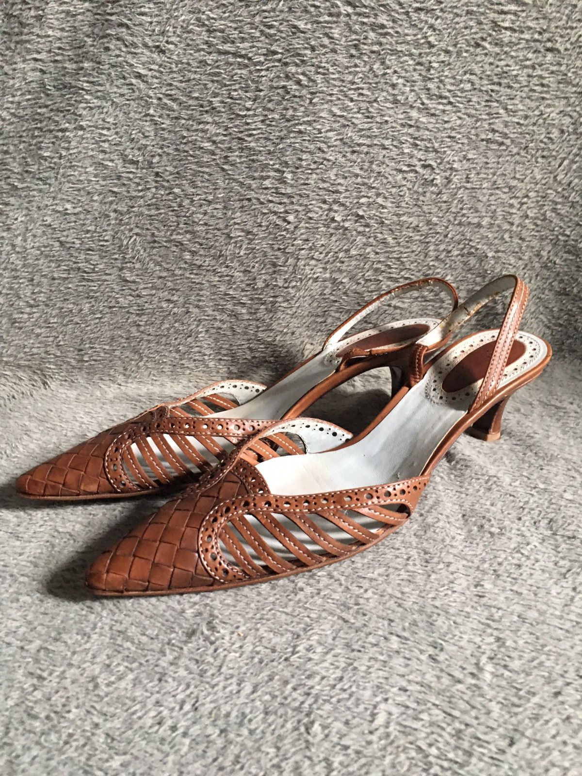 Bottega Veneta Bottega Veneta Brown Leather Kitten Heels EU 38 Size US 8 / IT 38 - 1 Thumbnail
