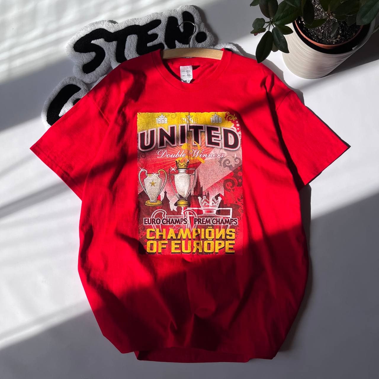 Vintage Manchester United shirt Champions of Europe Premier 2008 Size US XXL / EU 58 / 5 - 1 Thumbnail