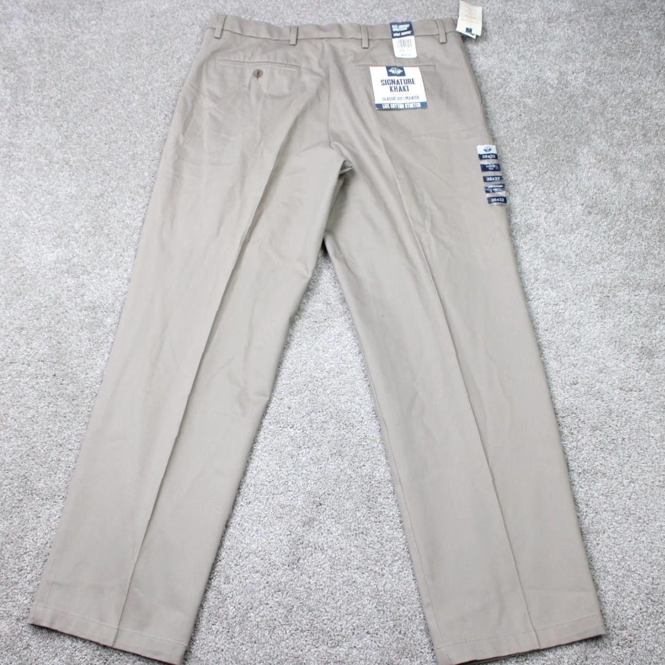 Dockers Dockers Pants Mens 36x32 Beige Signature Khaki Classic Fit Pleated Stretch NWT Size US 36 / EU 52 - 5 Thumbnail