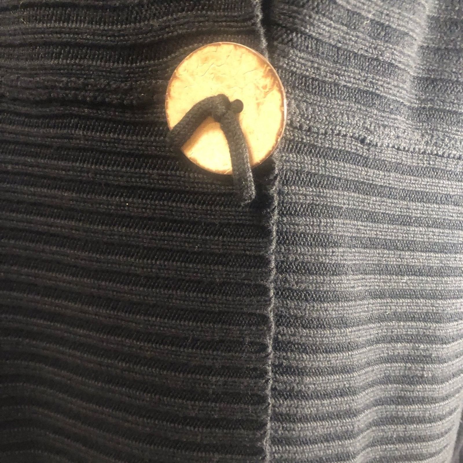 NBDN Nobrandedon Cardigan sweater woven in black wood buttons Size XL / US 12-14 / IT 48-50 - 8 Thumbnail