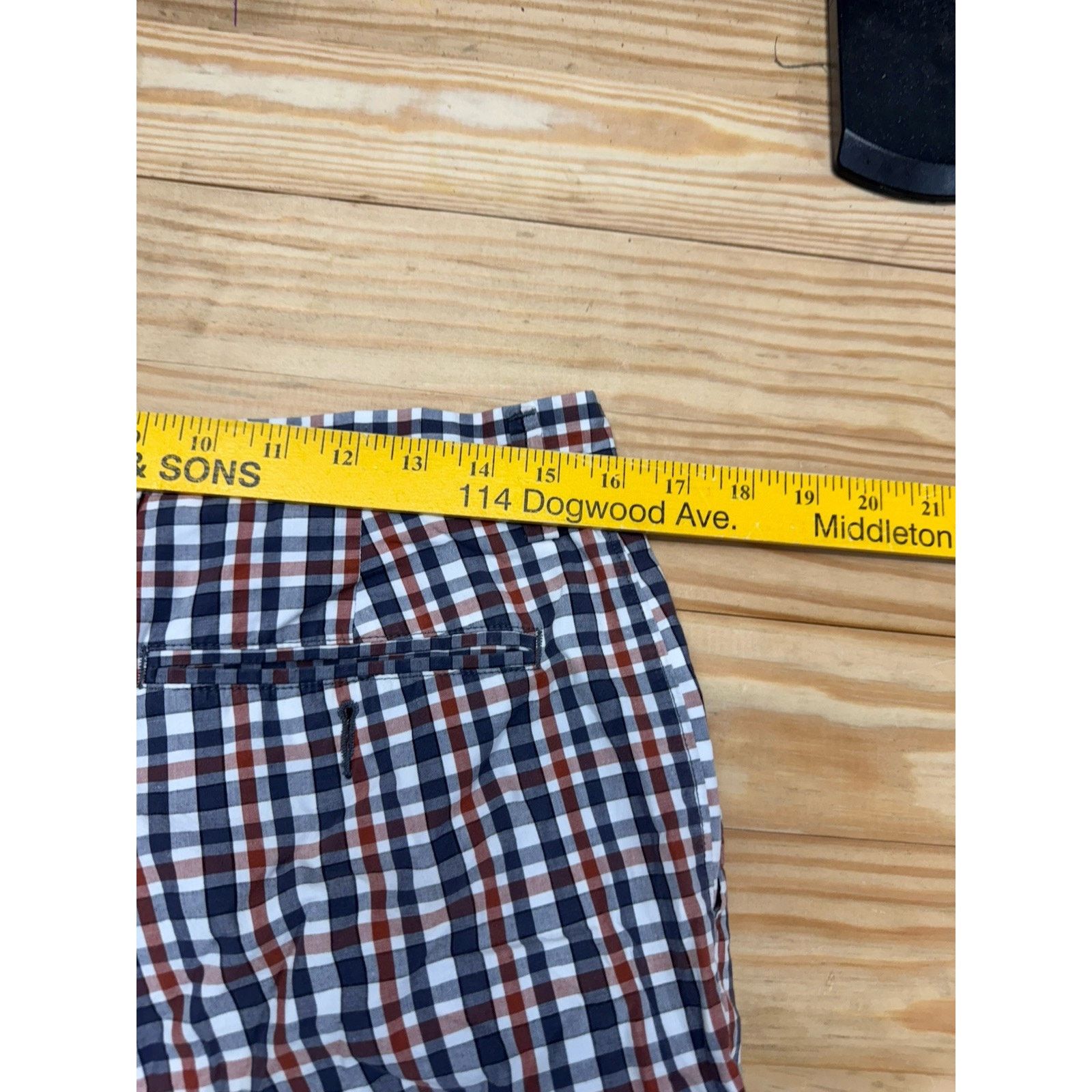 J.Crew J. Crew Mens Knee Length Shorts Sz 31 Flat Front Zip Fly Size US 31 - 3 Thumbnail