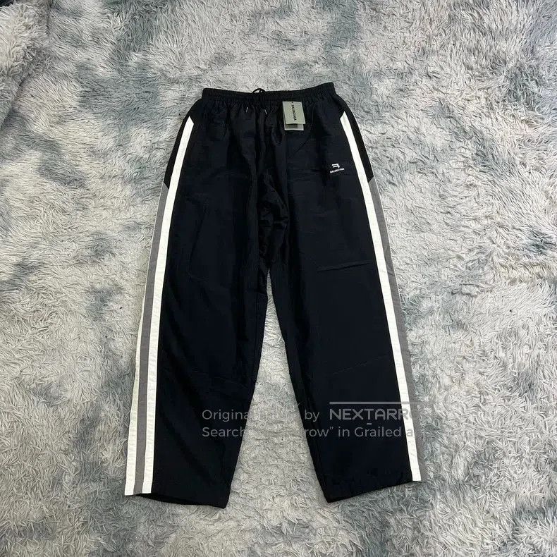 Balenciaga BALENCIAGA Black Casual Pants. Size US 38 / EU 54 - 2 Thumbnail