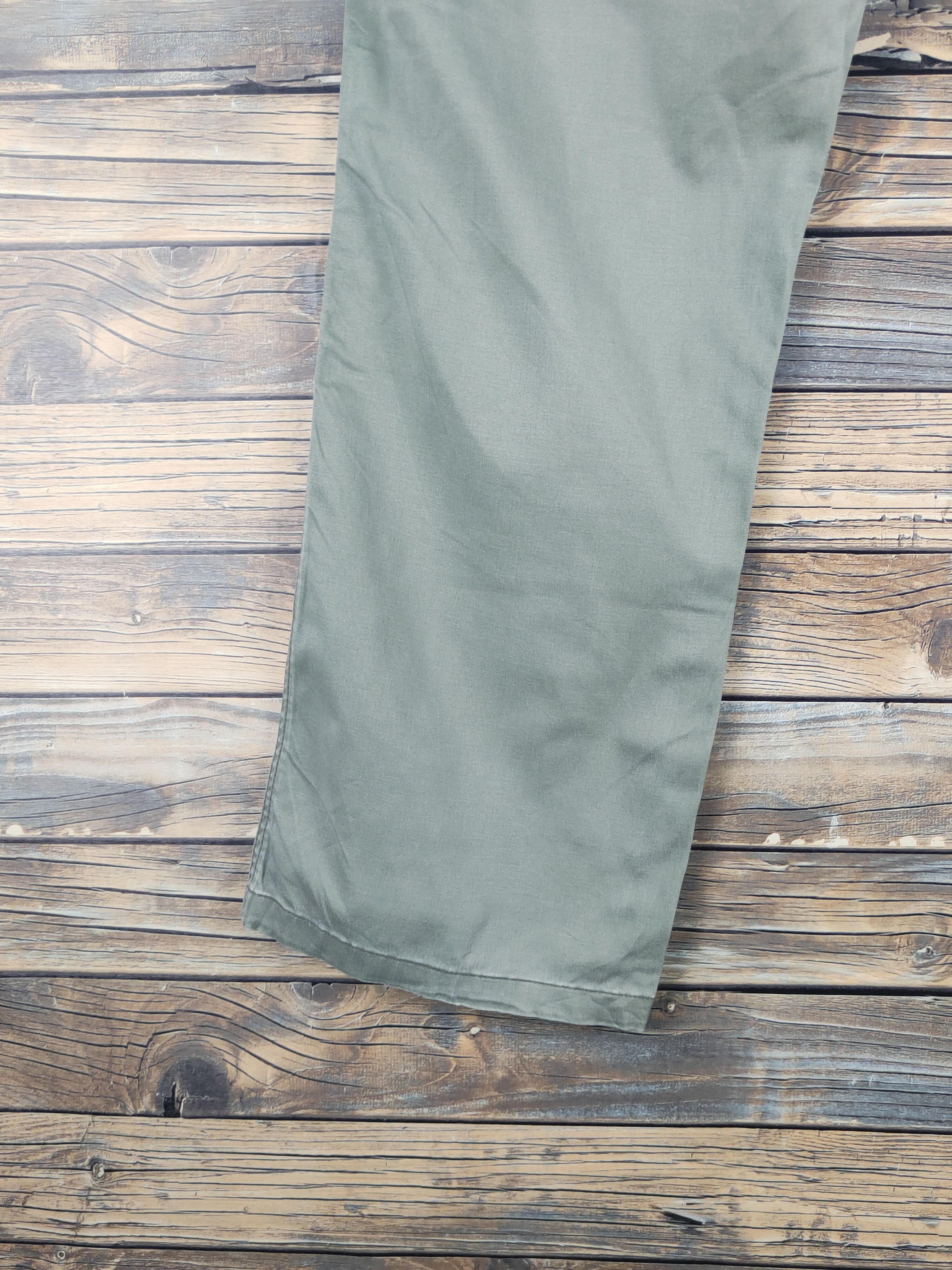 Japanese Brand DL Japanese Brand Green Multipocket Cargo Pants #1573 Size US 35 - 9 Thumbnail