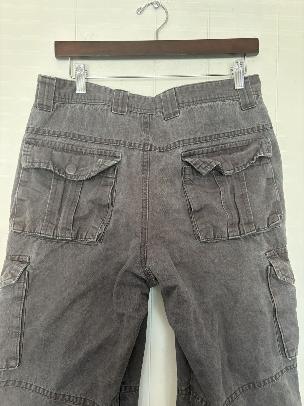 Japanese Brand Lovecandy grey cargo pants Size US 34 / EU 50 - 5 Thumbnail