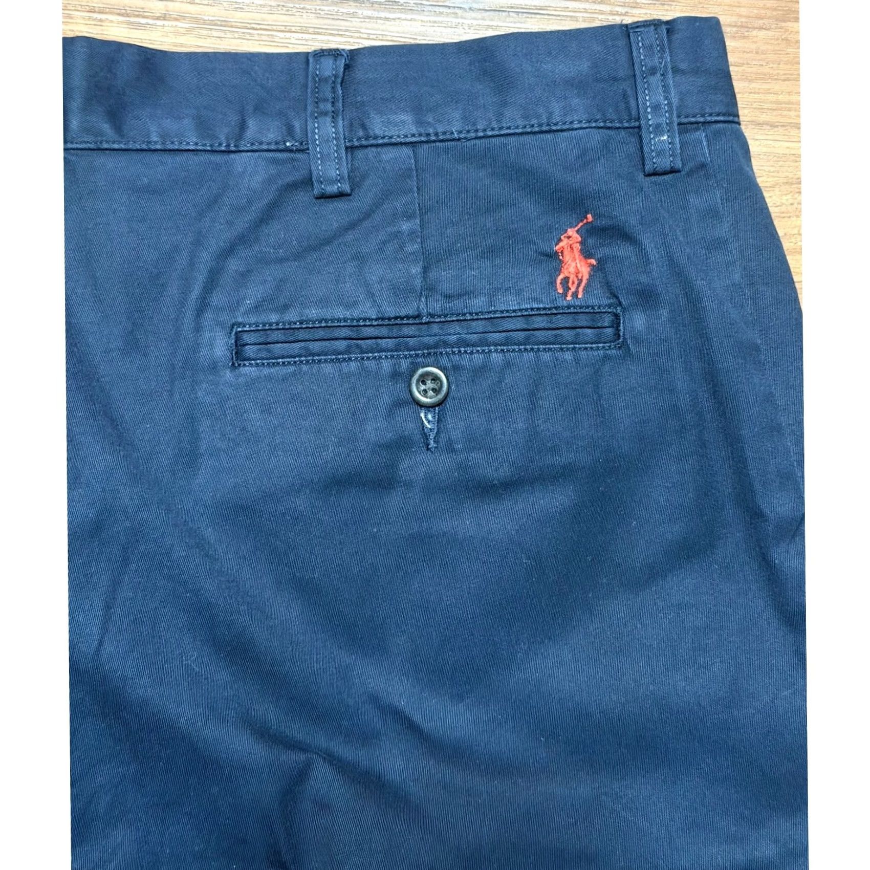 Polo Ralph Lauren Polo Ralph Lauren Shorts Size 36 Mens Navy Blue Pleated Chino VTG Pony Logo Size US M / EU 48-50 / 2 - 8 Thumbnail