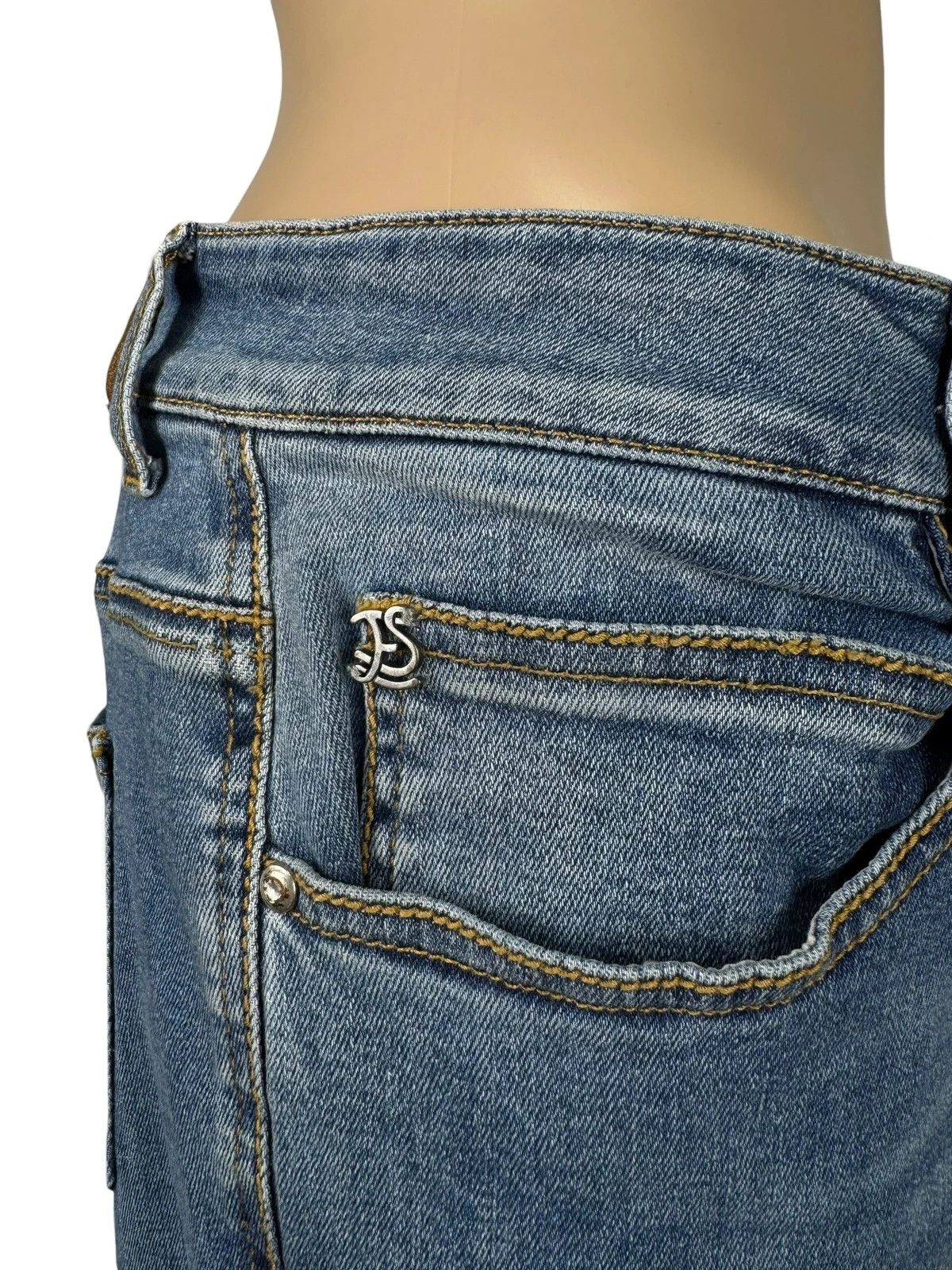 Ermanno Scervino Ermanno Scervino Royal Denim Boyfriend Jeans size 44 Size 30" / US 8 / IT 44 - 9 Thumbnail