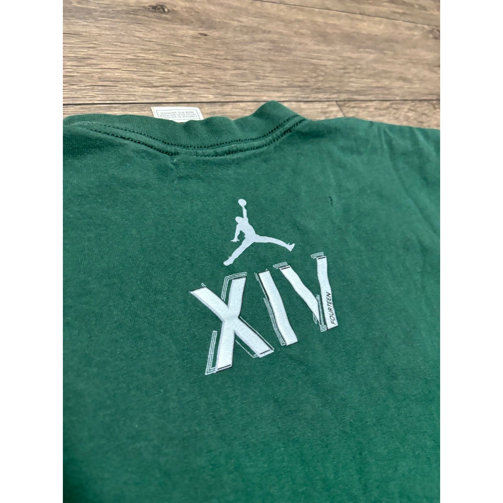 Jordan Brand × Vintage Vintage Jordan Air Nike Shoe Green Tee Sz XL 00s Size US XL / EU 56 / 4 - 5 Thumbnail