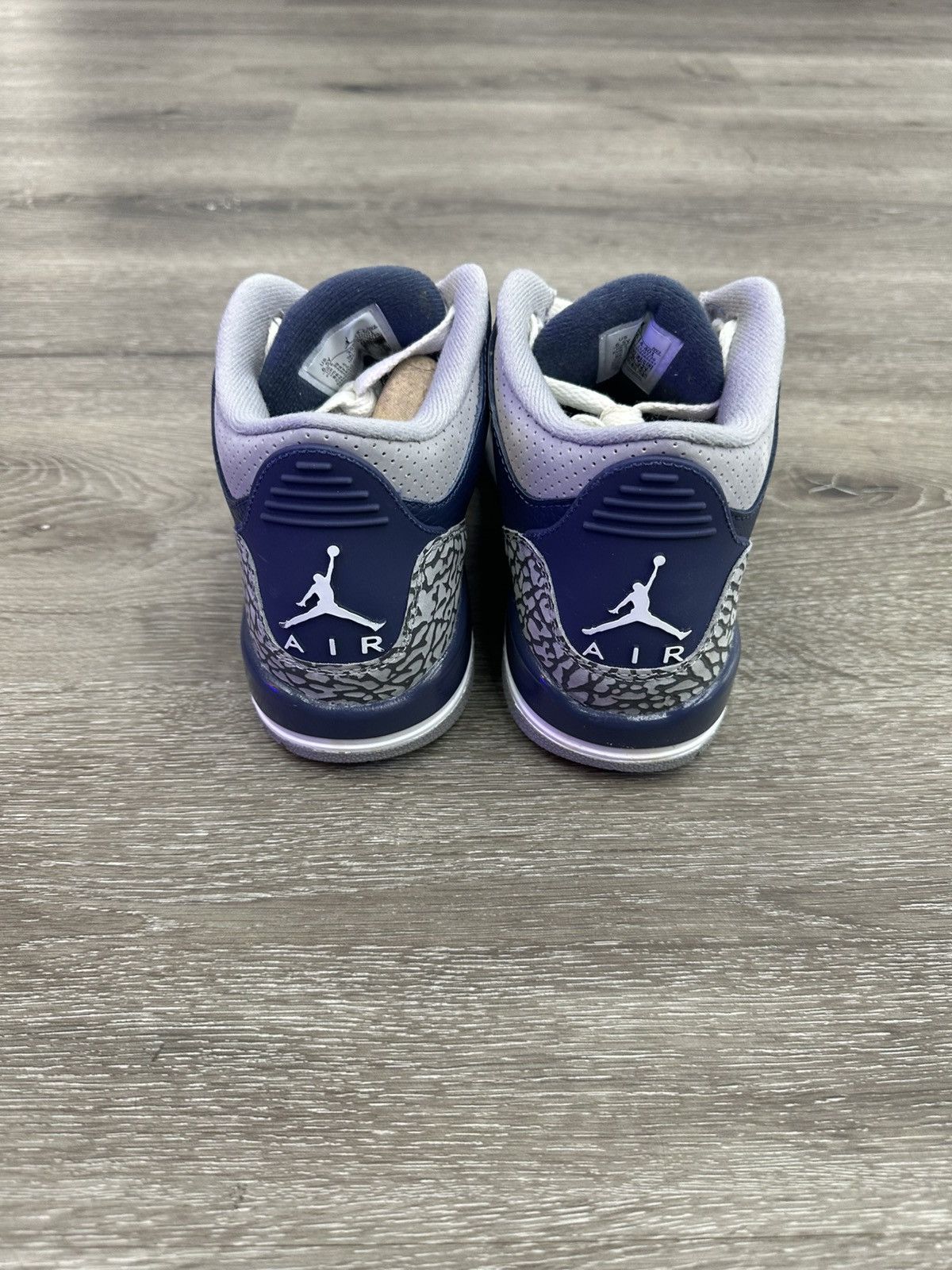 Jordan Brand Air Jordan 3 “Georgetown” (2021) **PRE-OWNED** Size US 6.5 / EU 39-40 - 4 Thumbnail