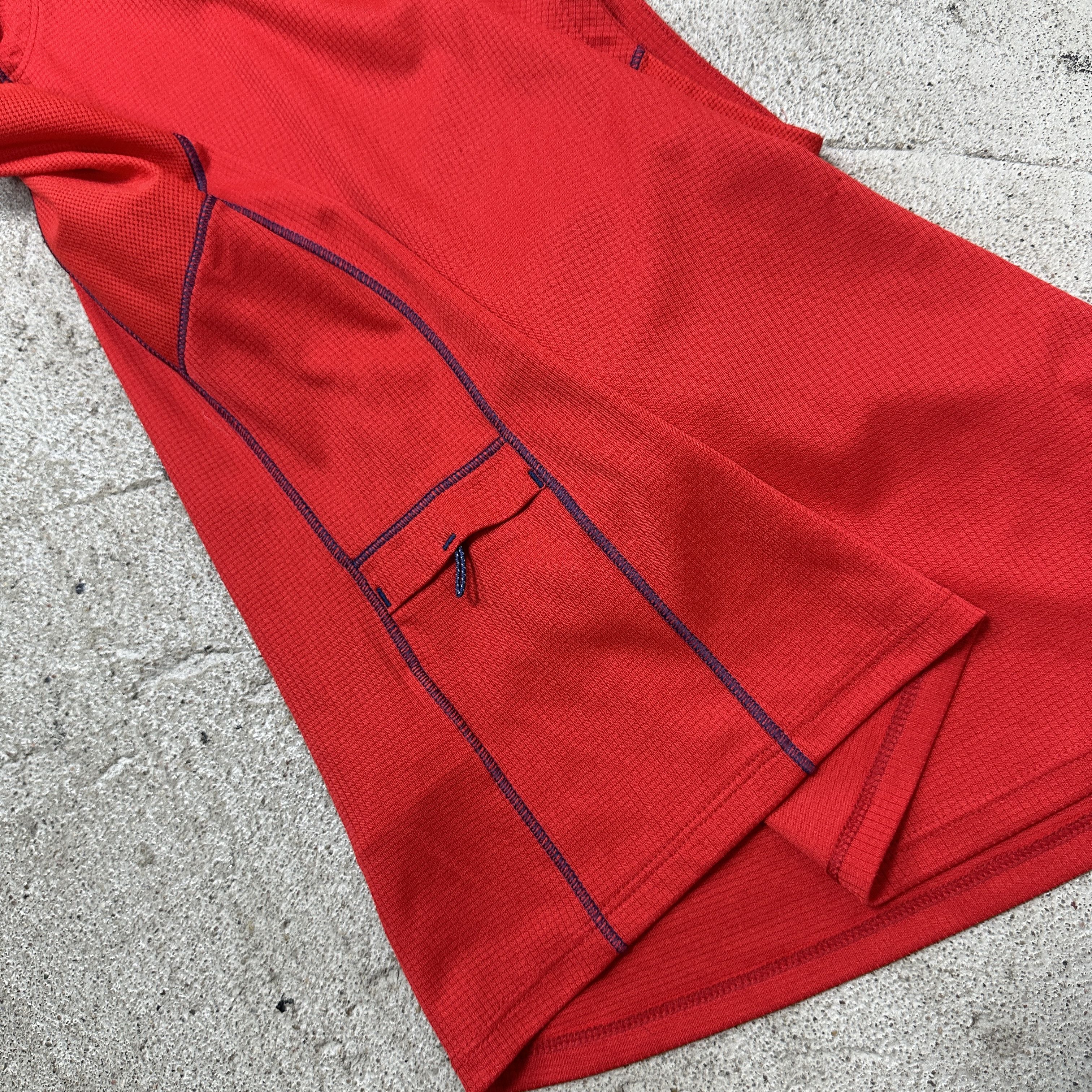 Salomon Vintage Sporty Streetwear Salomon Running Top Y2K Size US S / EU 44-46 / 1 - 3 Thumbnail