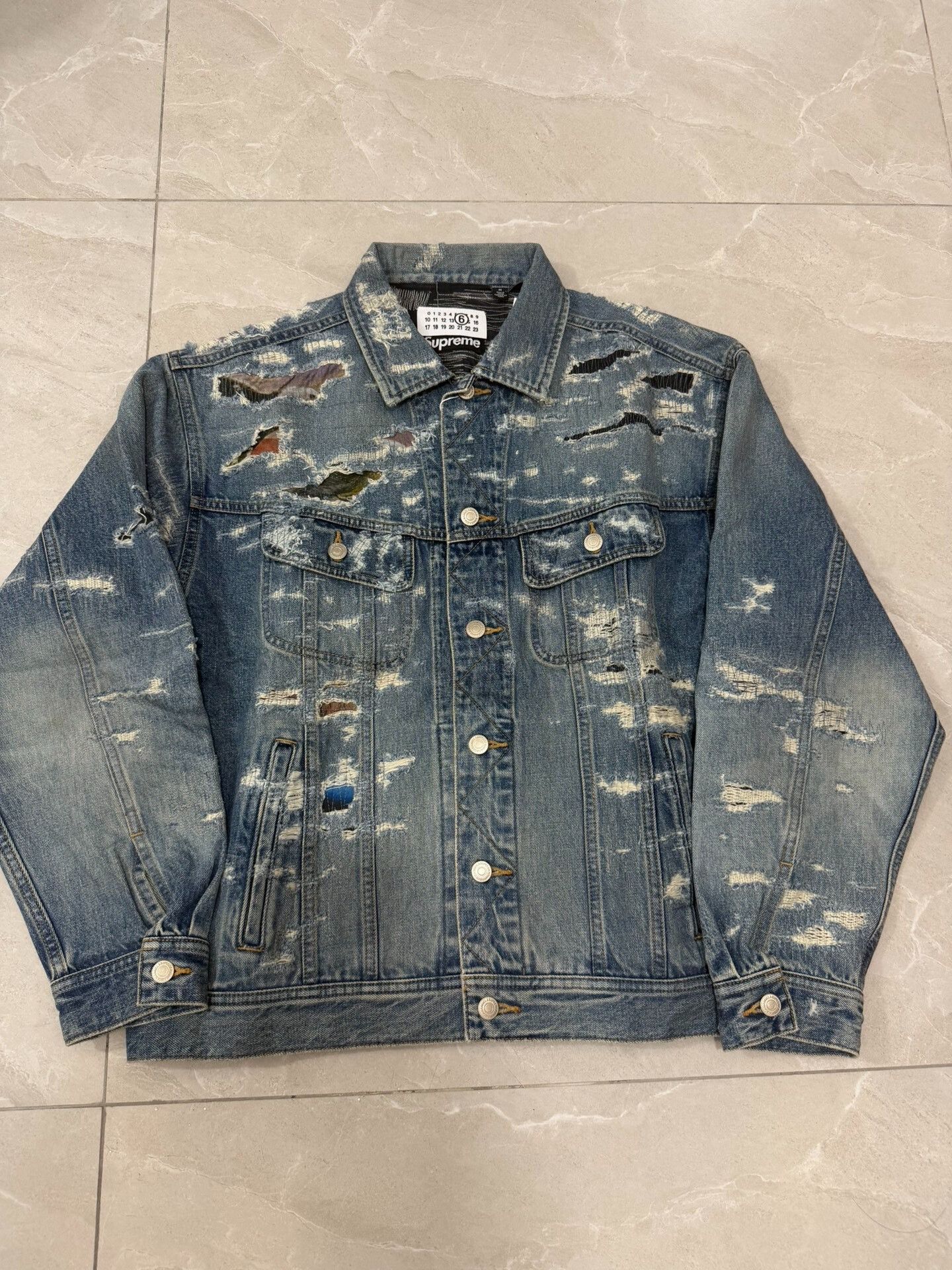 MM6 Supreme x MM6 Distressed Denim Trucker Jacket Size US M / EU 48-50 / 2 - 1 Thumbnail