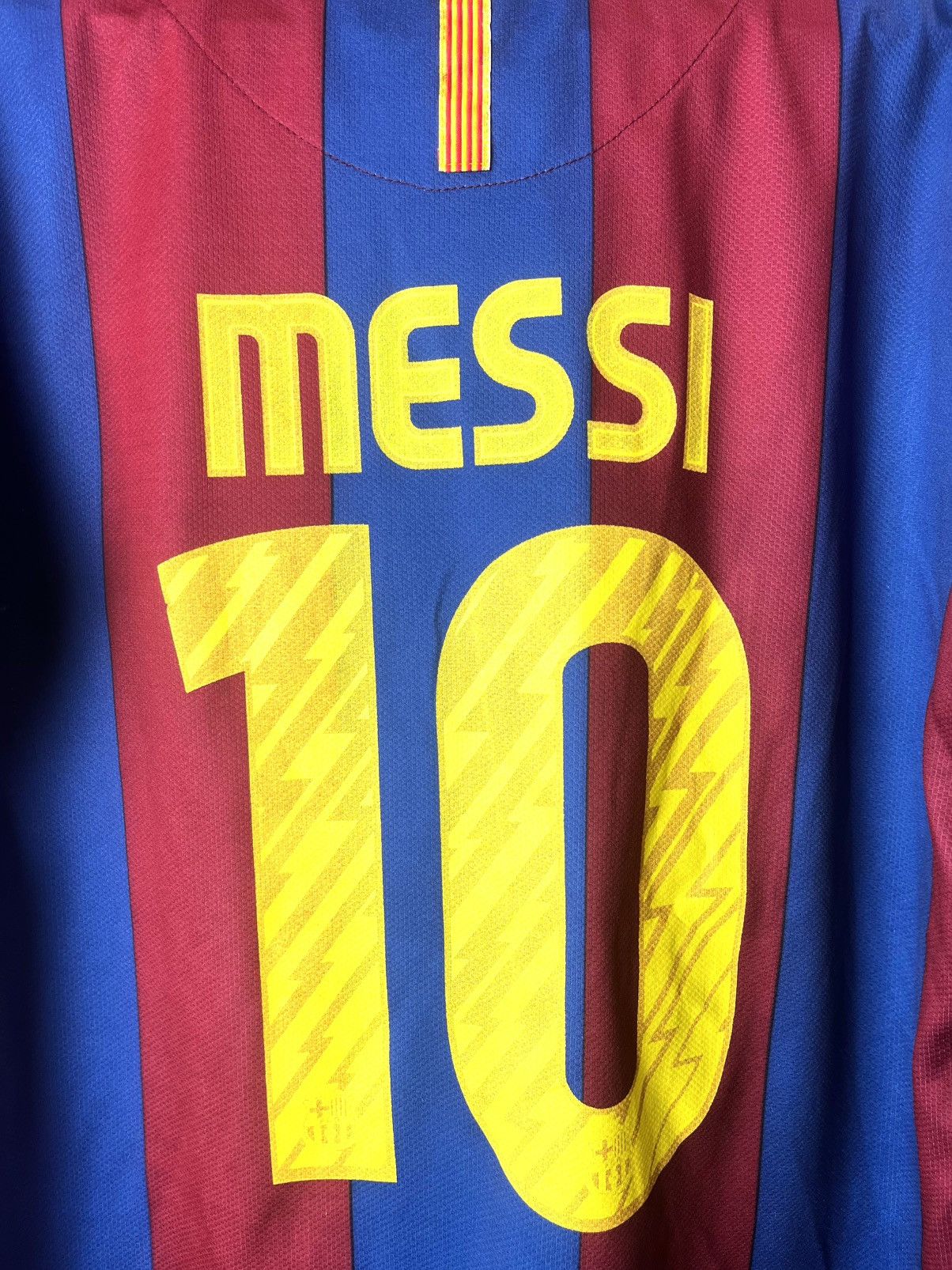 Vintage Vintage FC Barcelona Messi 10 Nike Jersey Unicef T Shirt Size US M / EU 48-50 / 2 - 5 Thumbnail