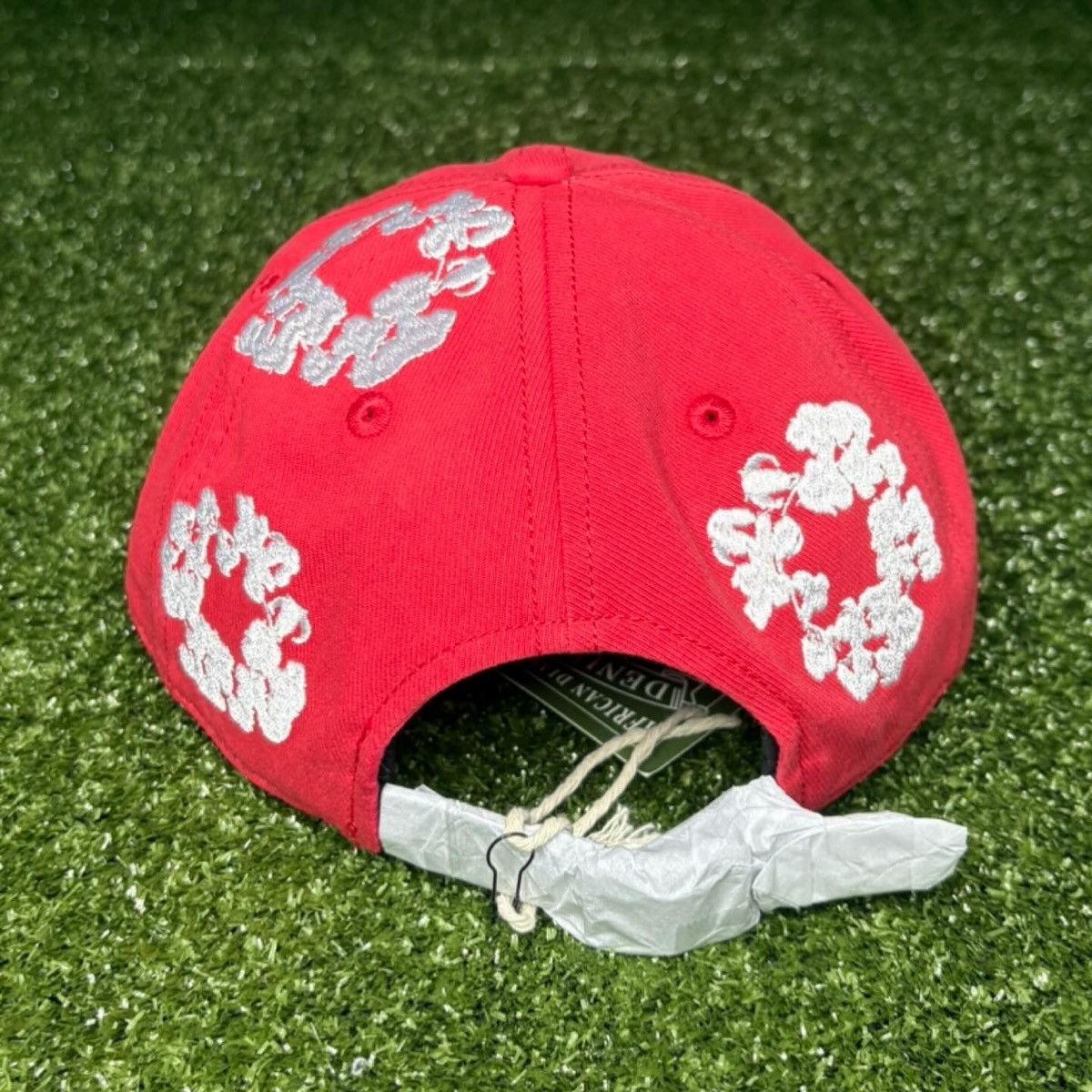 DENIM TEARS Denim Tears Red Cotton Wreath Hat Size ONE SIZE - 2 Thumbnail