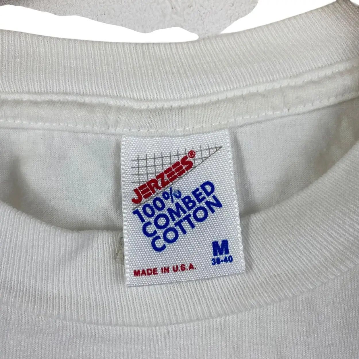 Vintage Vintage 90’ MIRAGE LAS VEGAS Tee Shirt Size US M / EU 48-50 / 2 - 5 Thumbnail