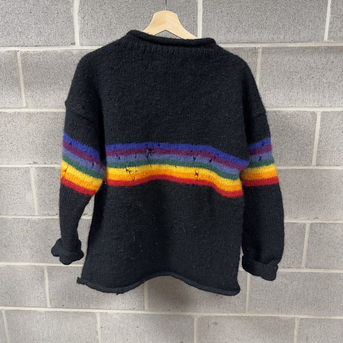 Vintage Vintage Distressed Rainbow Striped Knit Sweater ERD Grunge Size US L / EU 52-54 / 3 - 7 Thumbnail