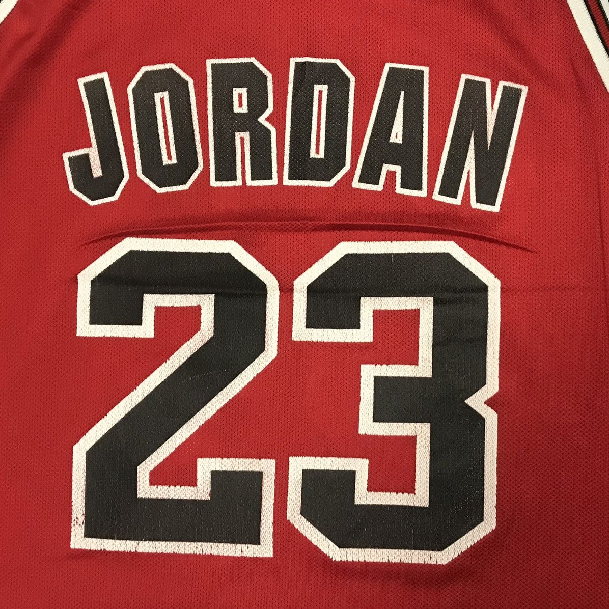 Other Vintage 90s Chicago Bulls Micheal Jordan NBA Jersey Champion Size US M / EU 48-50 / 2 - 8 Thumbnail