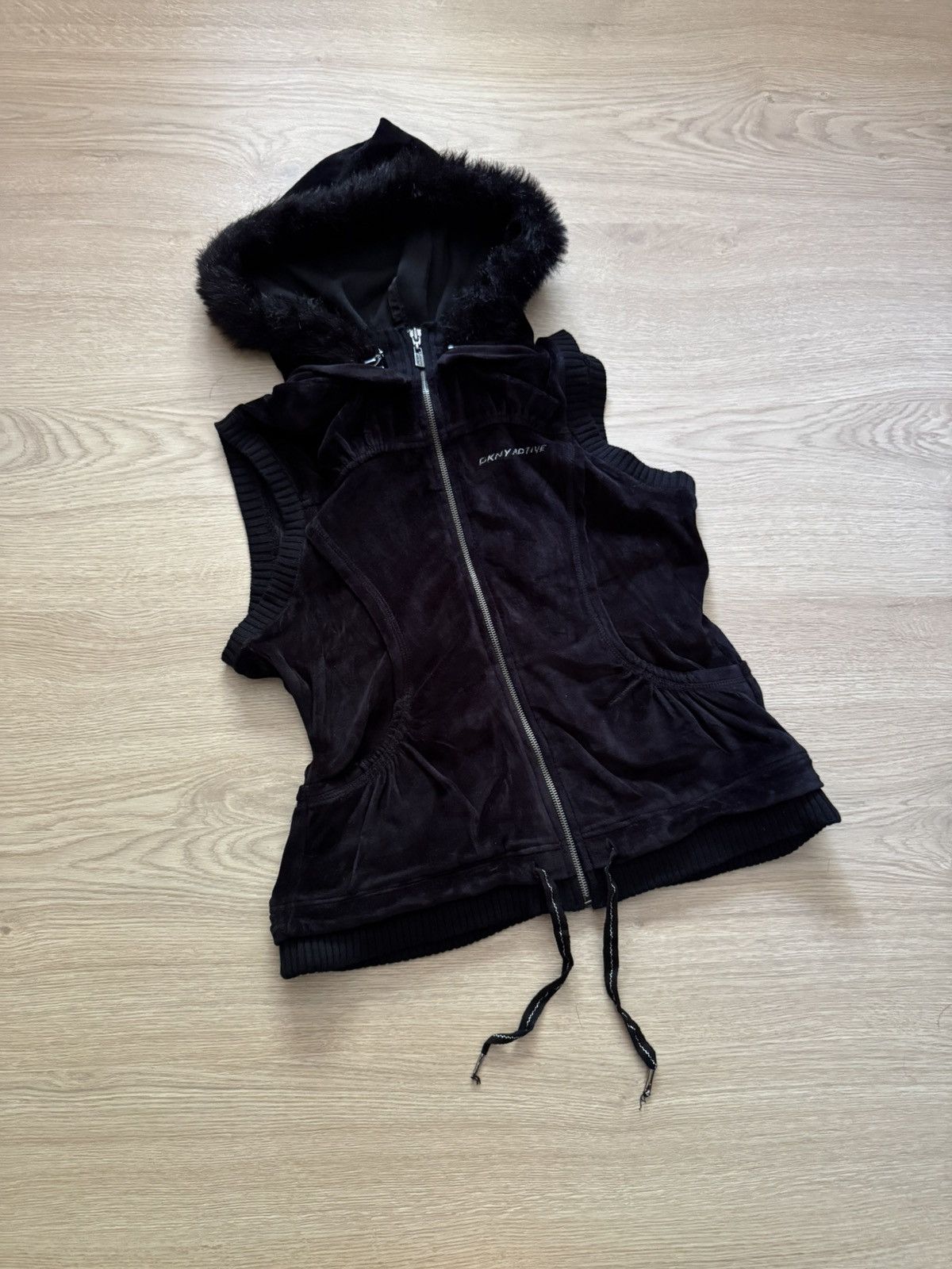 DKNY Vintage 00’s DKNY Women’s y2k Japanese Avant Garde Vest Size M / US 6-8 / IT 42-44 - 1 Thumbnail