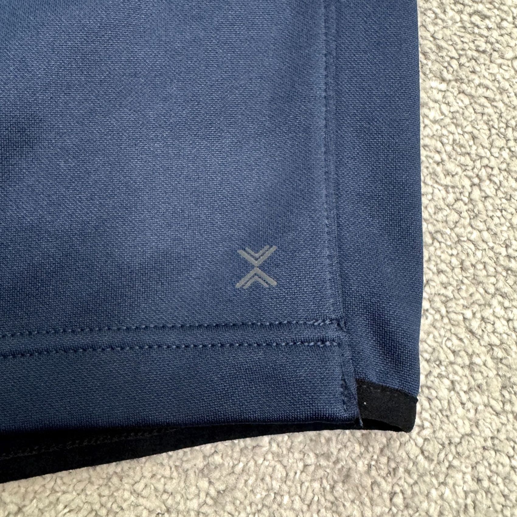 Vintage Xersion Quick-Dri Tech Fleece Sweat Shorts Mens 2XL Navy Blue Zip Pocket Activewear Shorts"} Size US 39 - 4 Thumbnail