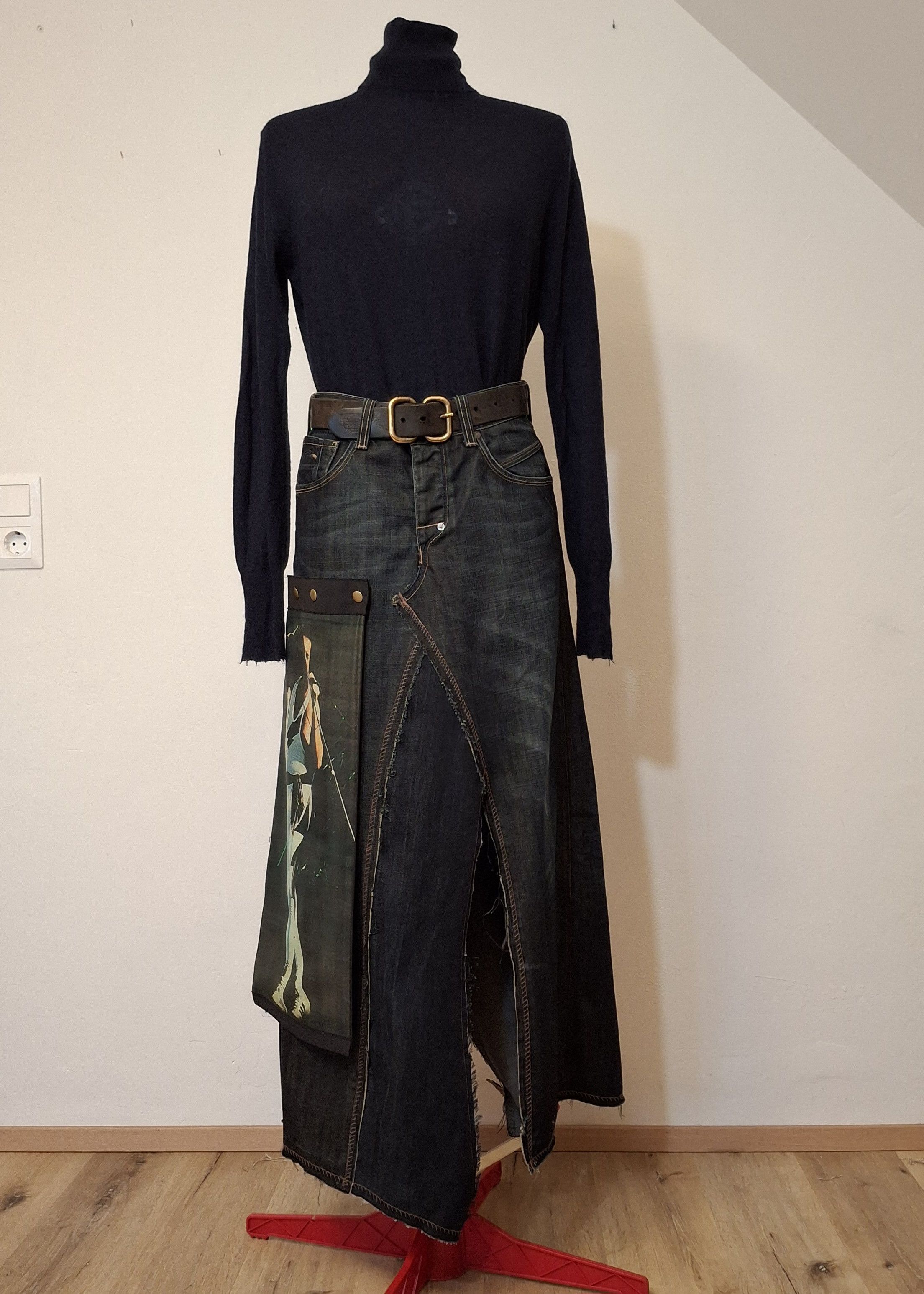 handvaerk Y2K Reworked Denim Maxi Kilt Skirt with Detachable Panel Size 34" / US 12 / IT 48 - 1 Thumbnail