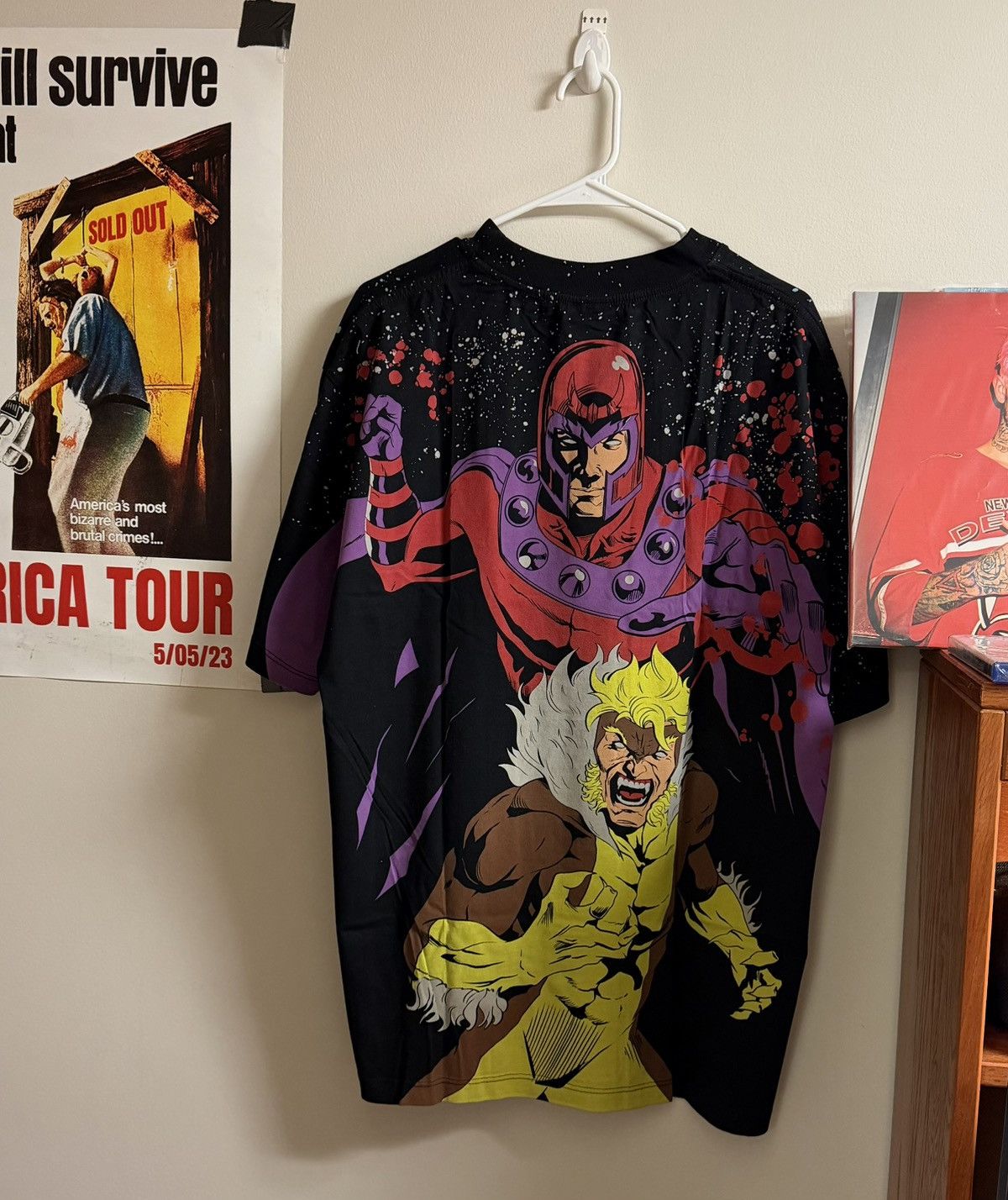 Marvel Comics Chronic Images Uncanny Outcasts Tee Size US XL / EU 56 / 4 - 6 Thumbnail