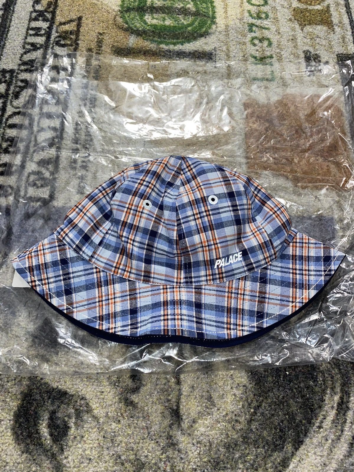 Palace Reflector | Grailed