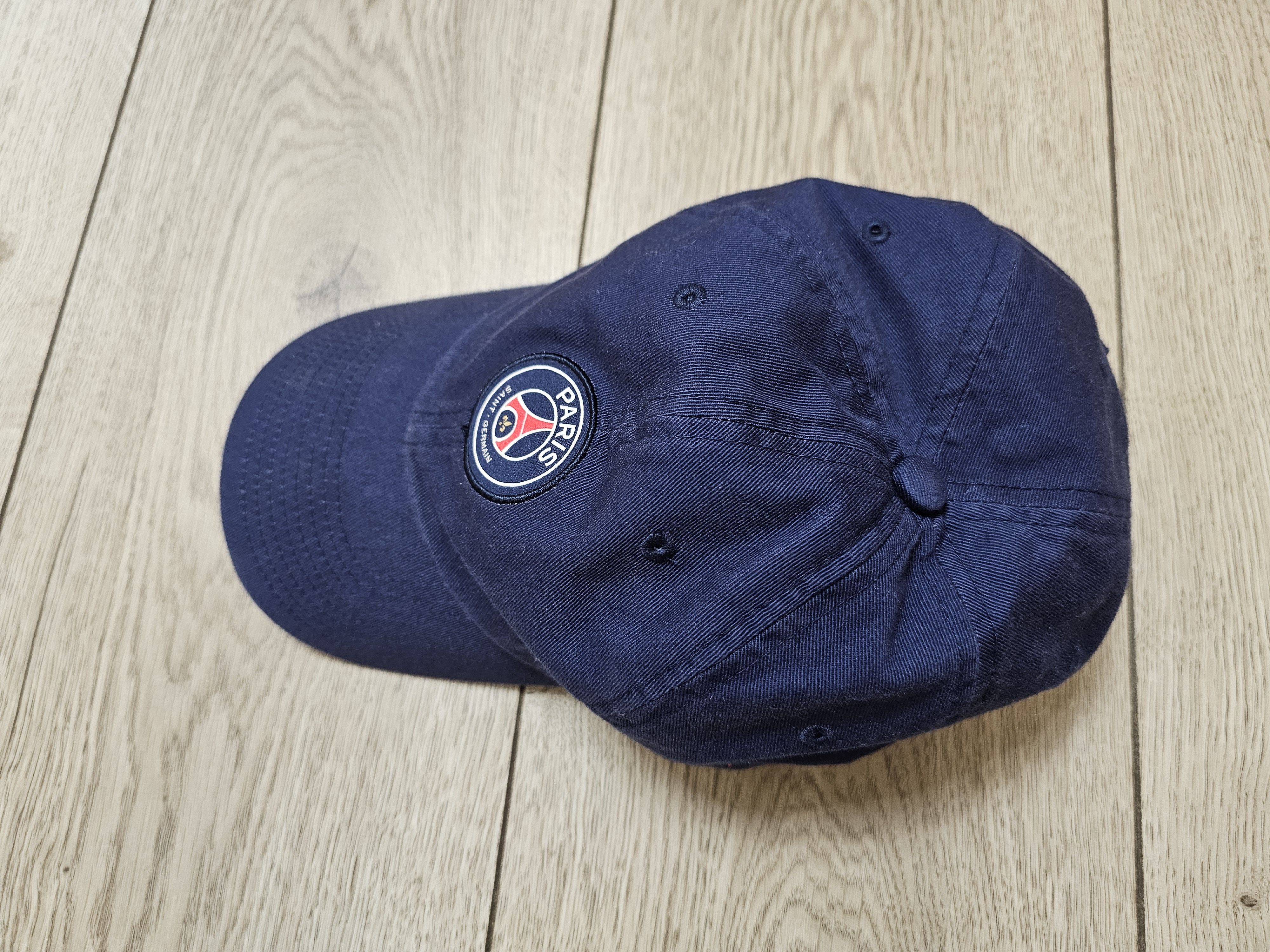 Nike PSG PARIS SAINT-GERMAIN CAP BLUE CAP FOOTBALL HAT Size ONE SIZE - 2 Thumbnail