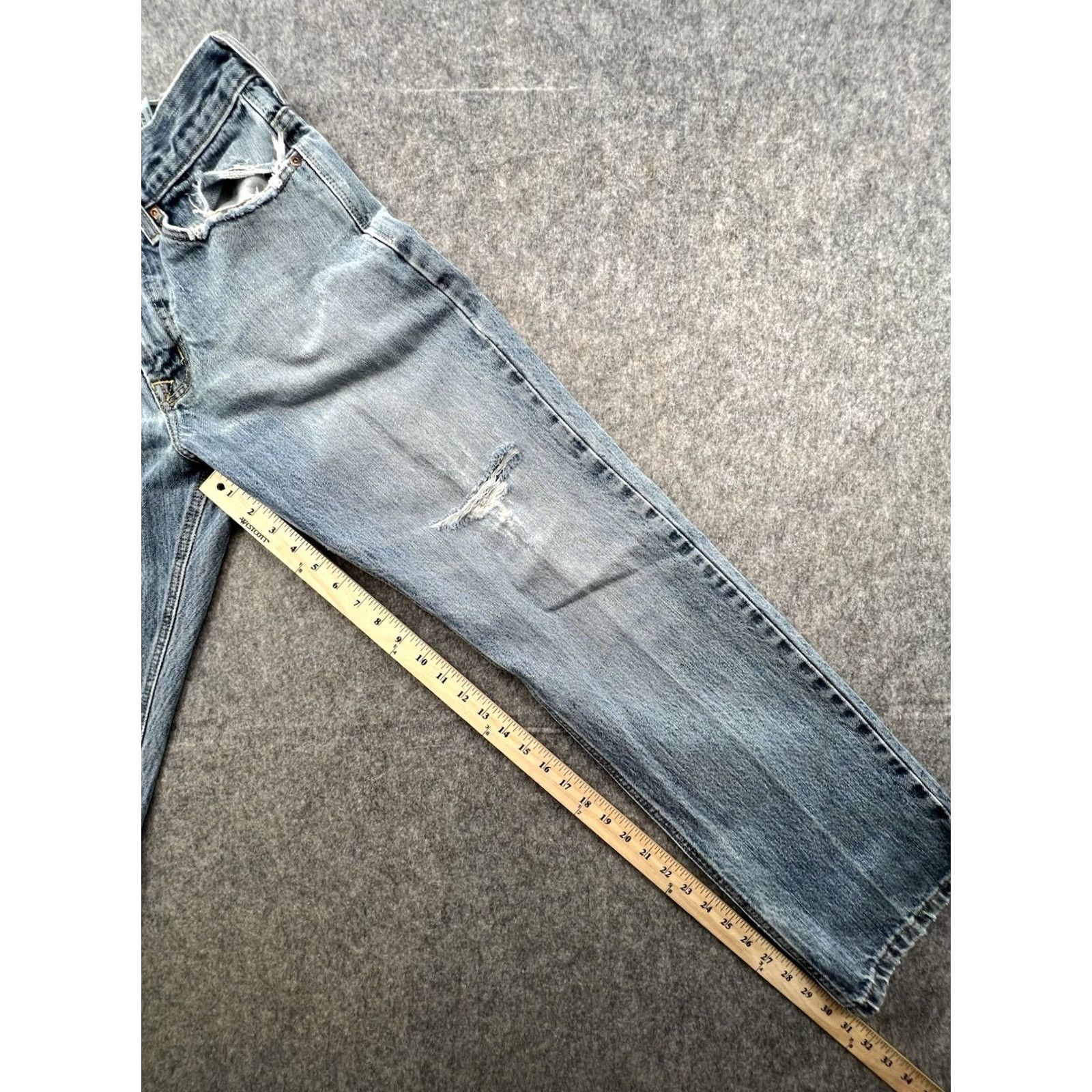 Vintage Cinch Men's White Label Relaxed Fit Jeans Size 31x32 Light Blue Wash Denim 5-Pocket Casual Western Cowboy Style Size US 31 - 3 Thumbnail