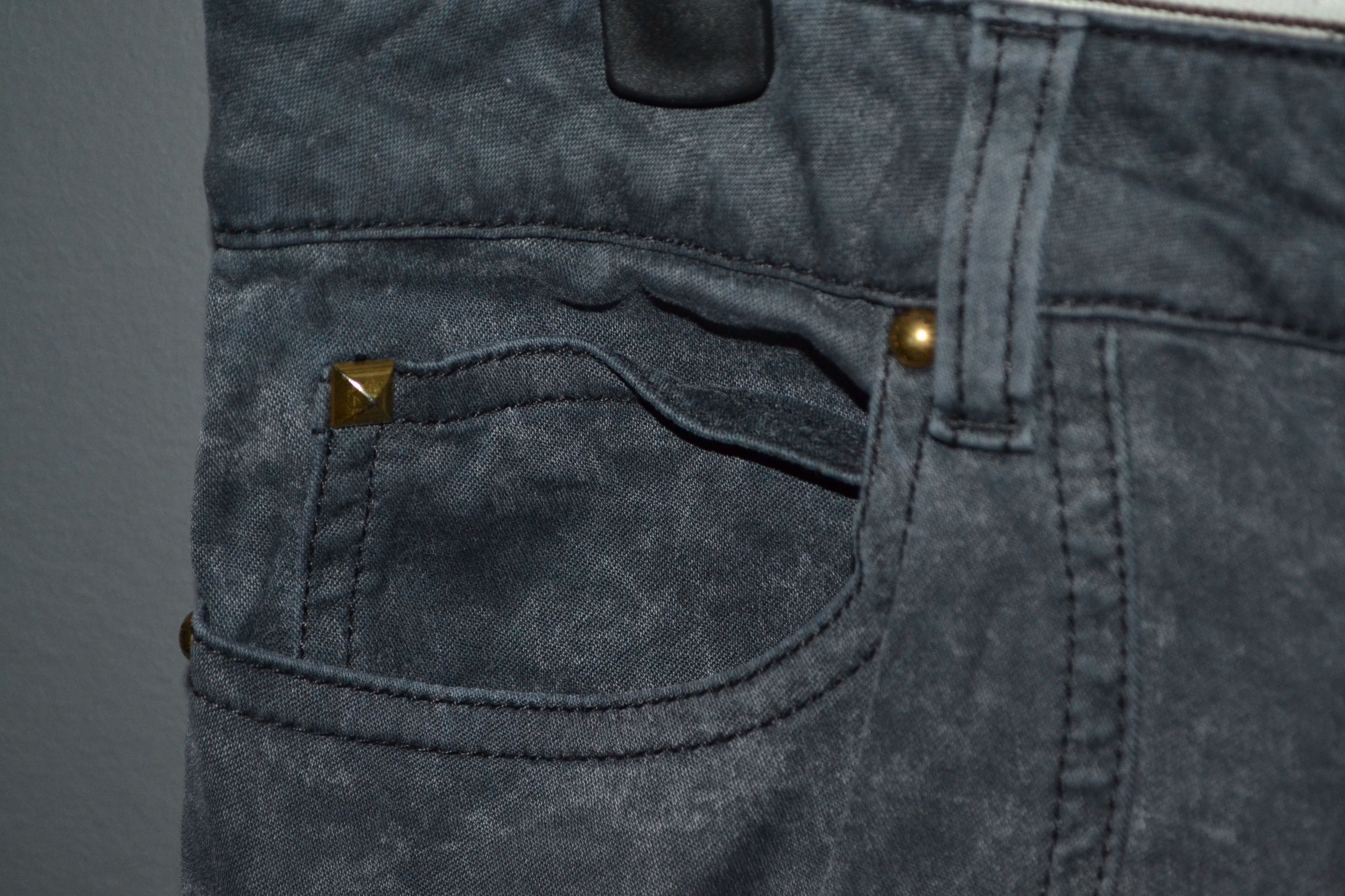 Louis Vuitton Louis Vuitton Gray Stretch Skinny Pants Jeans Logo 38 Size 26" / US 2 / IT 38 - 2 Thumbnail