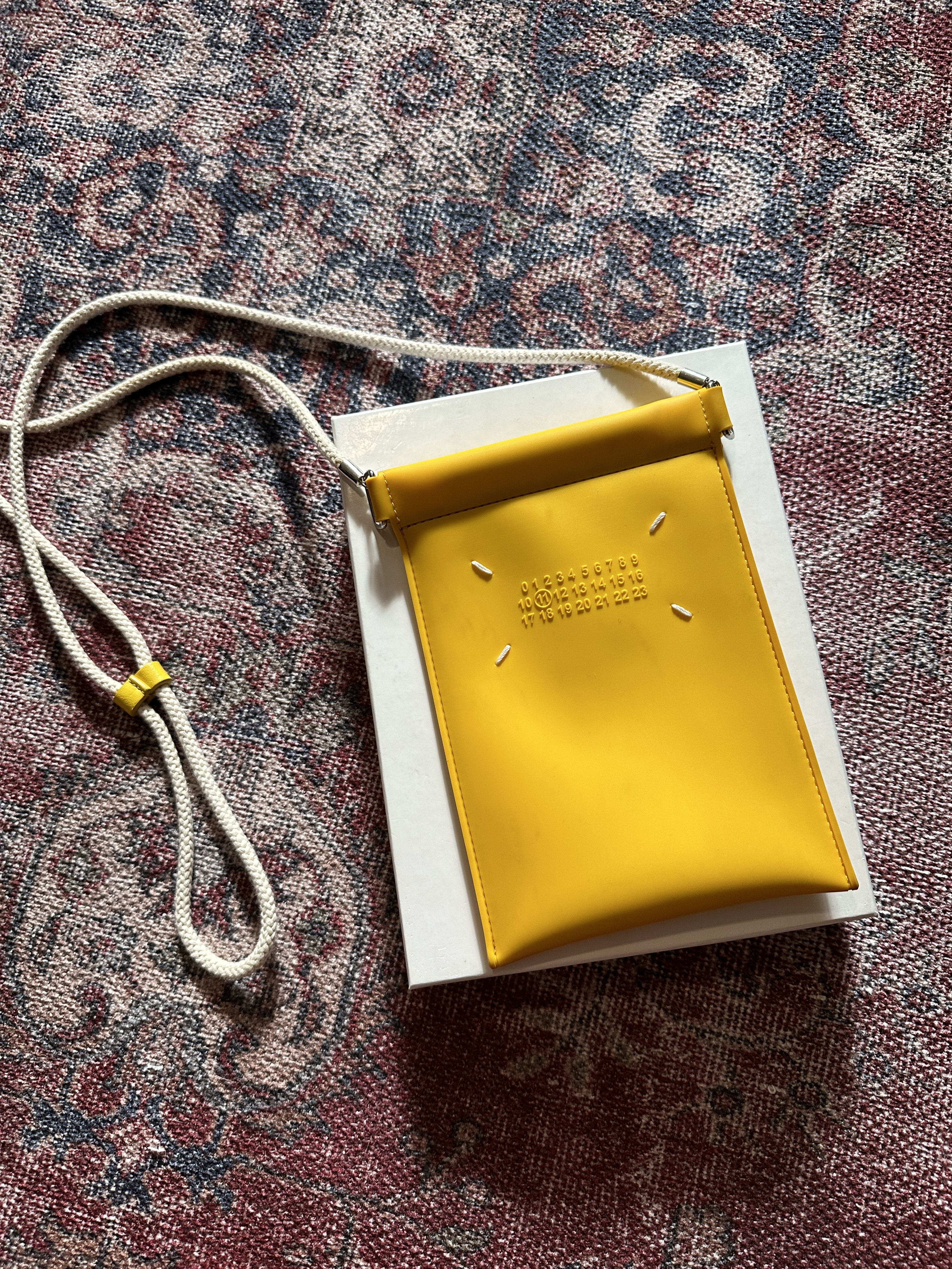 Maison Margiela Maison Margiela Logo Rubber Phone Pouch Case In Yellow Size ONE SIZE - 5 Thumbnail