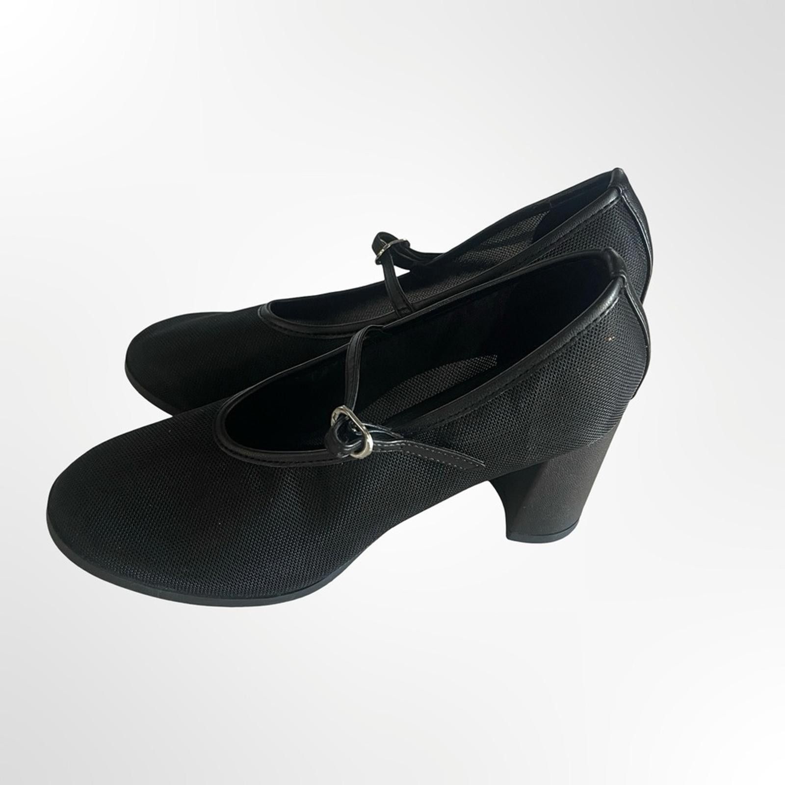 SCOOP Scoop Black Mary Jane Block Heel Pumps with Adjustable Strap Size US 7 / IT 37 - 3 Thumbnail