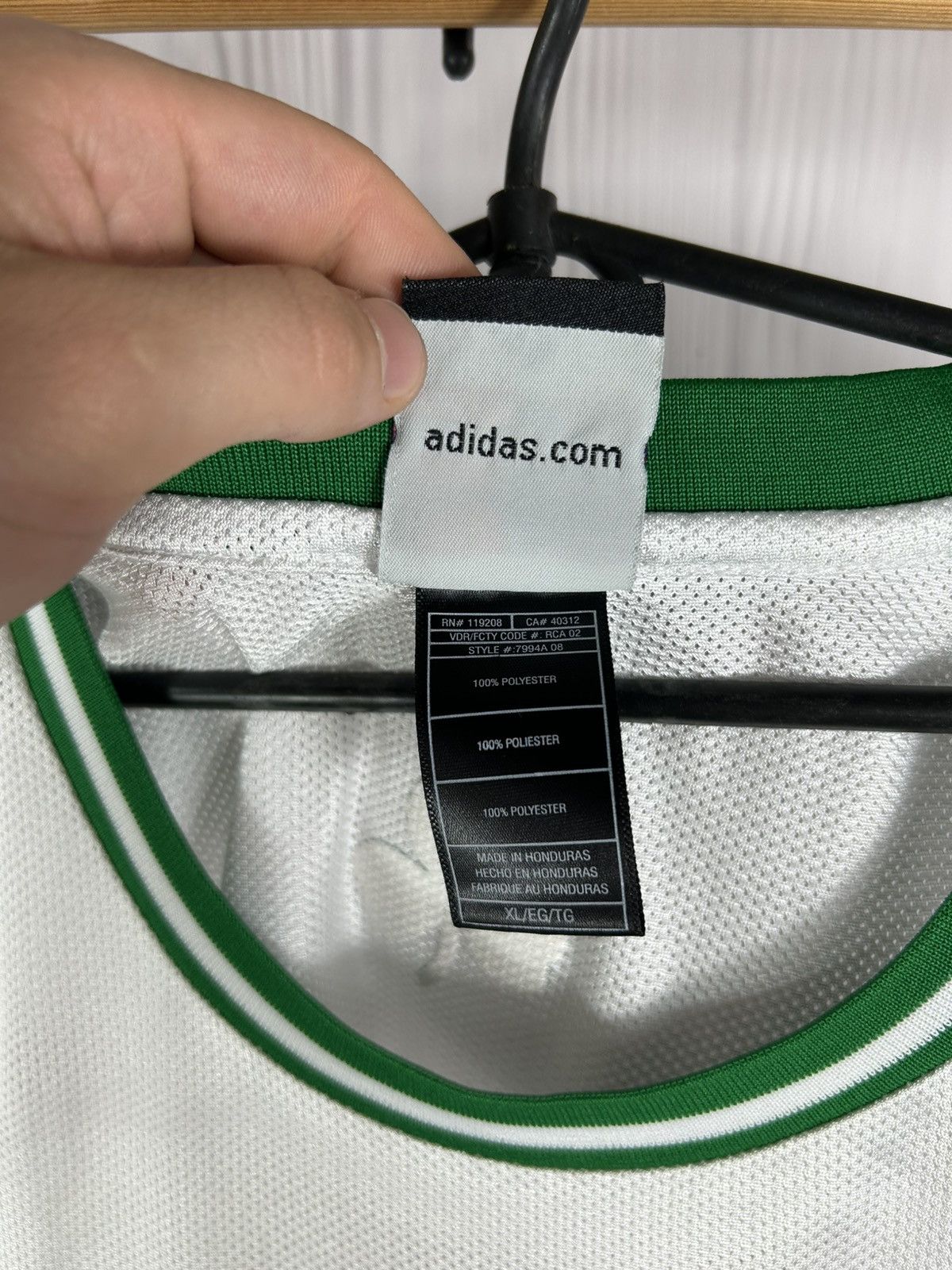Adidas Vintage NBA Adidas Celtics #20 Allen Jersey Tank Top Size XL Size US XL / EU 56 / 4 - 12 Thumbnail