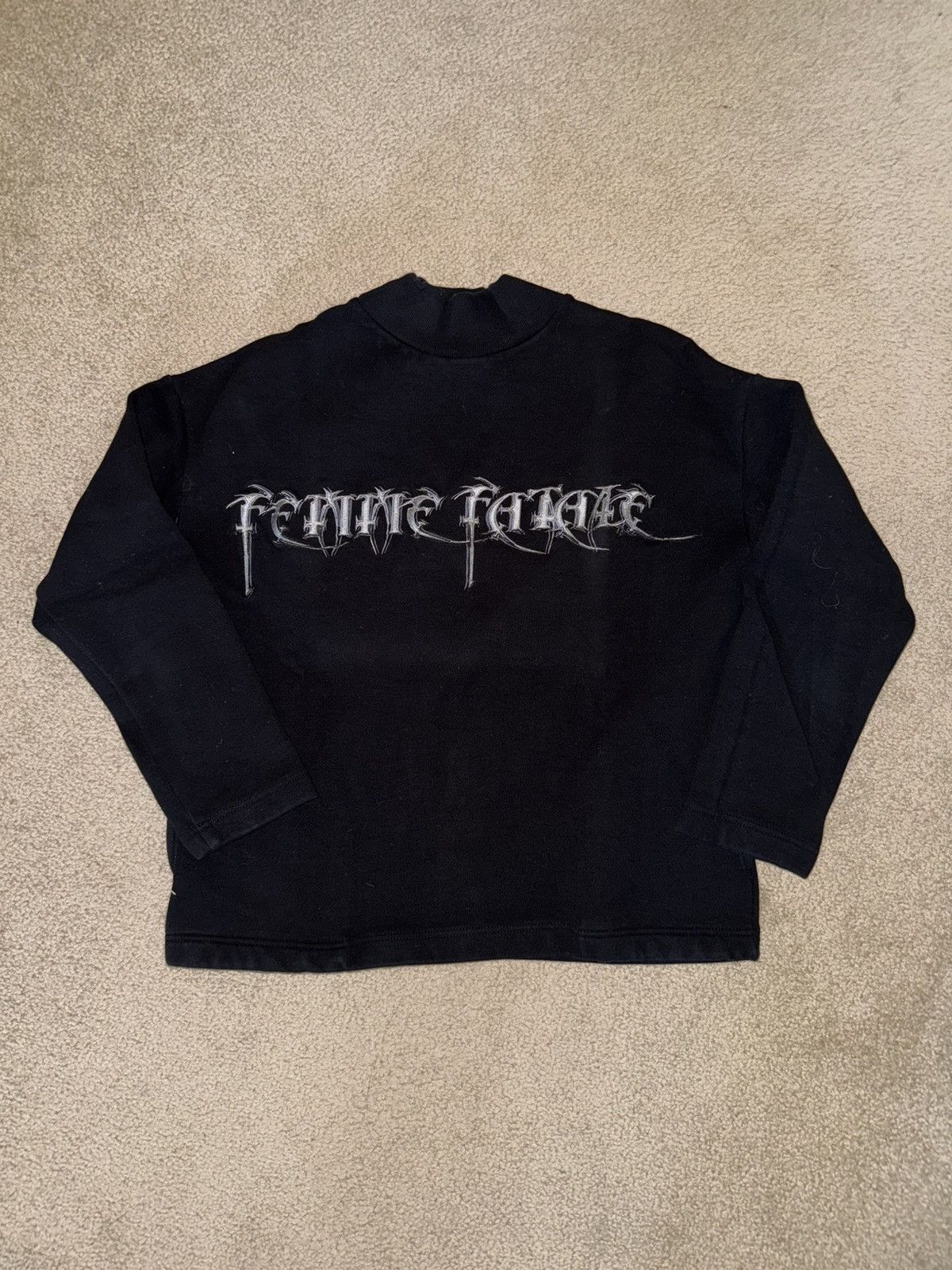 Balenciaga Balenciaga - Femme Fatale Black Crewneck Sweatshirt Size S / US 4 / IT 40 - 1 Thumbnail