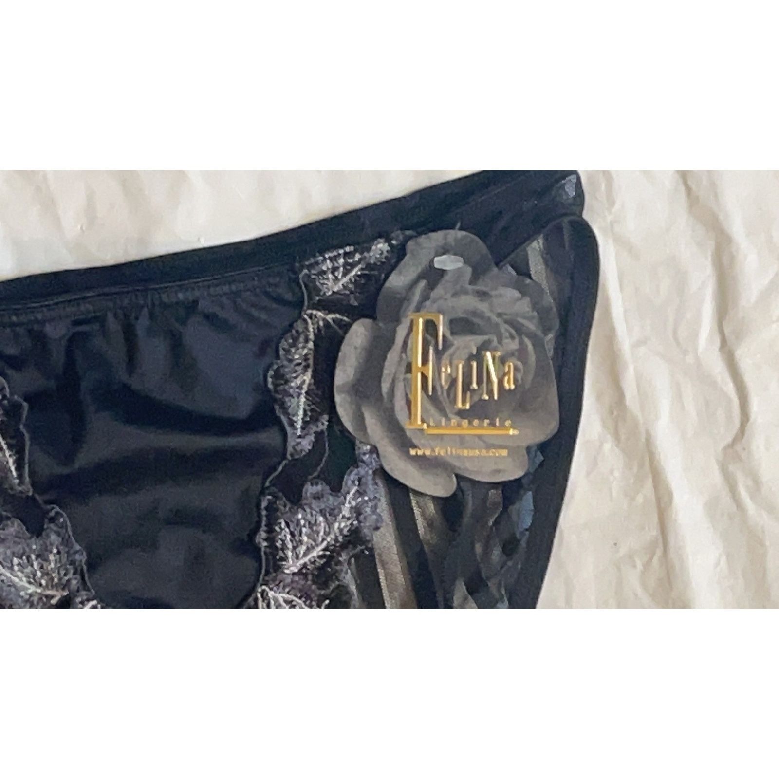Other VINTAGE Felina Black Stripes Flocked Hi-Cut Leaf Bikini Size ONE SIZE - 4 Thumbnail