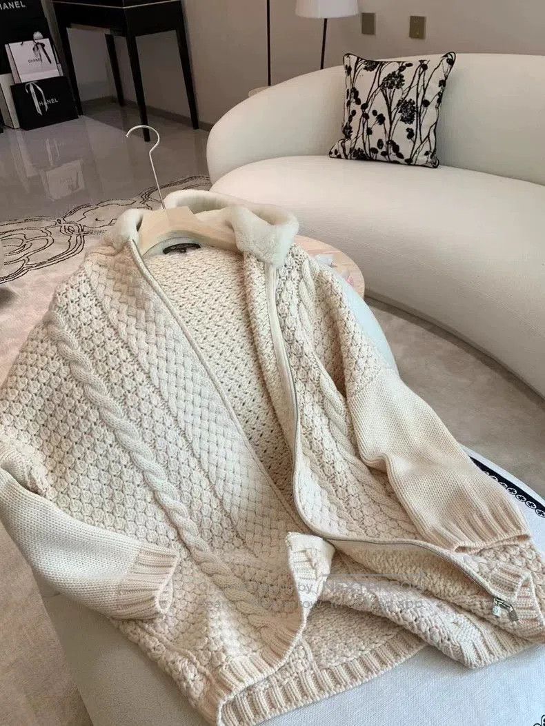 Loro Piana Loro Piana Long Cashmere Hooded Cardigan. Size US M / EU 48-50 / 2 - 2 Thumbnail