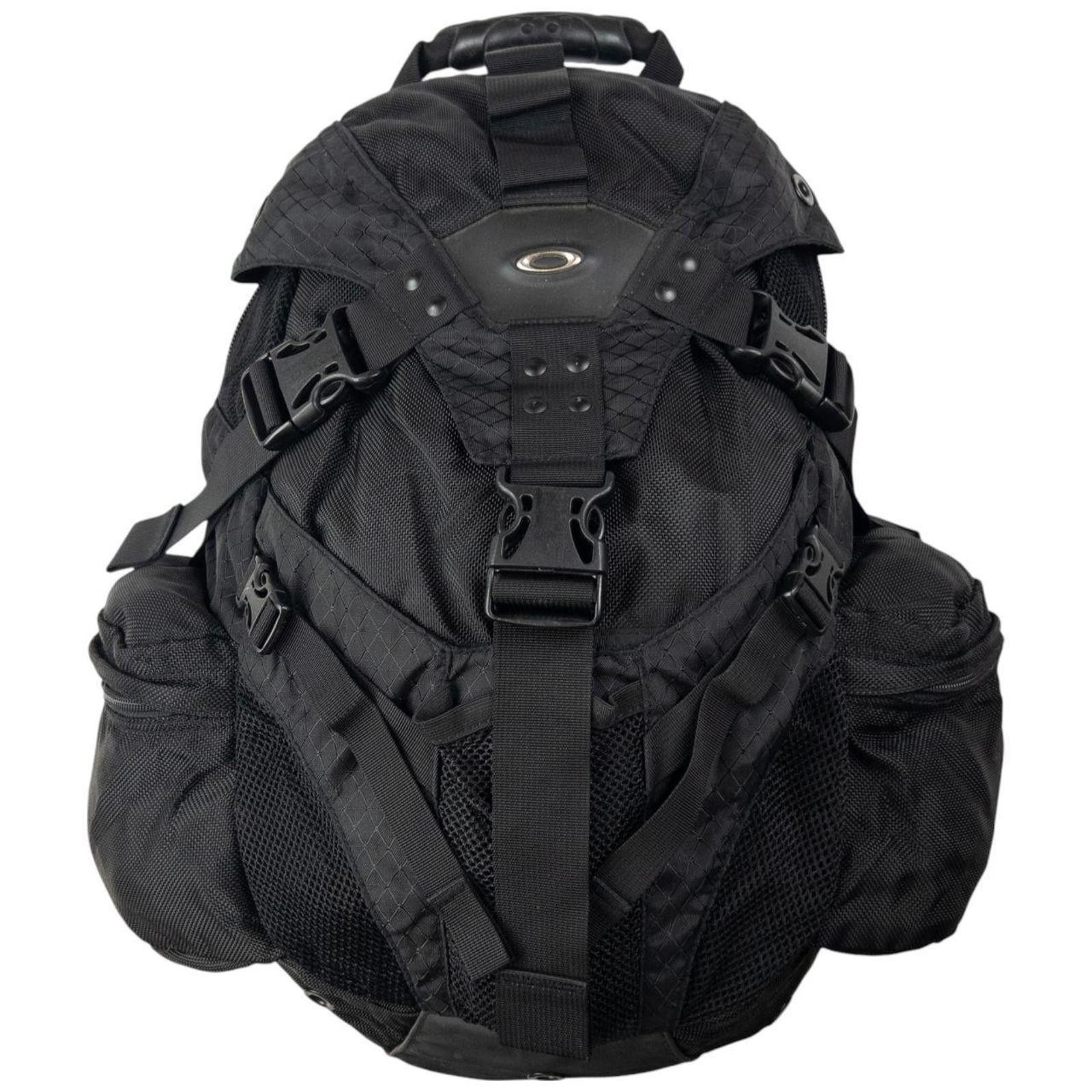 Oakley × Vintage Vintage Oakley icon backpack multistraps