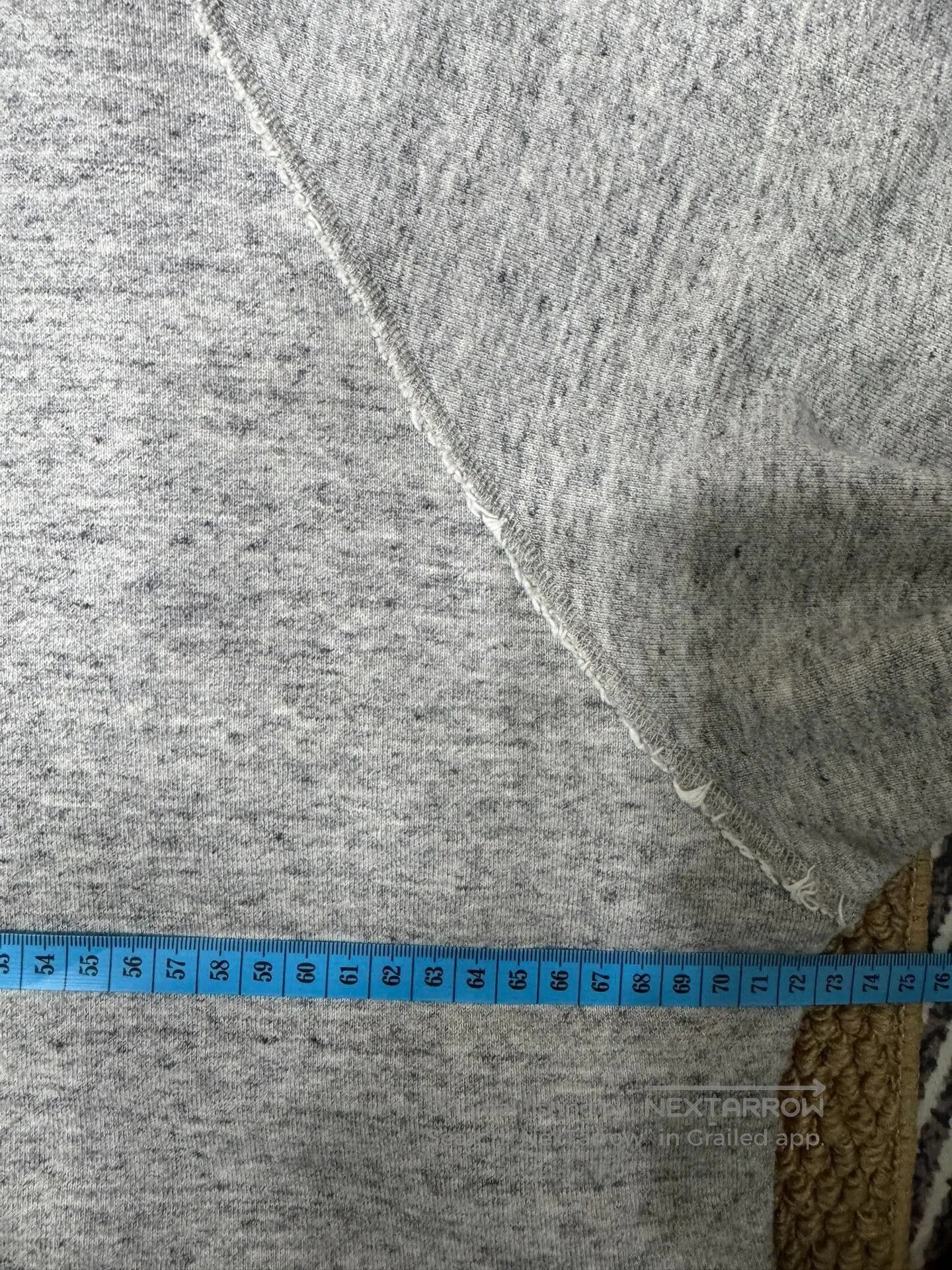 Madness MADNESS Aging Raglan Crew Sweat. Size US XL / EU 56 / 4 - 6 Thumbnail