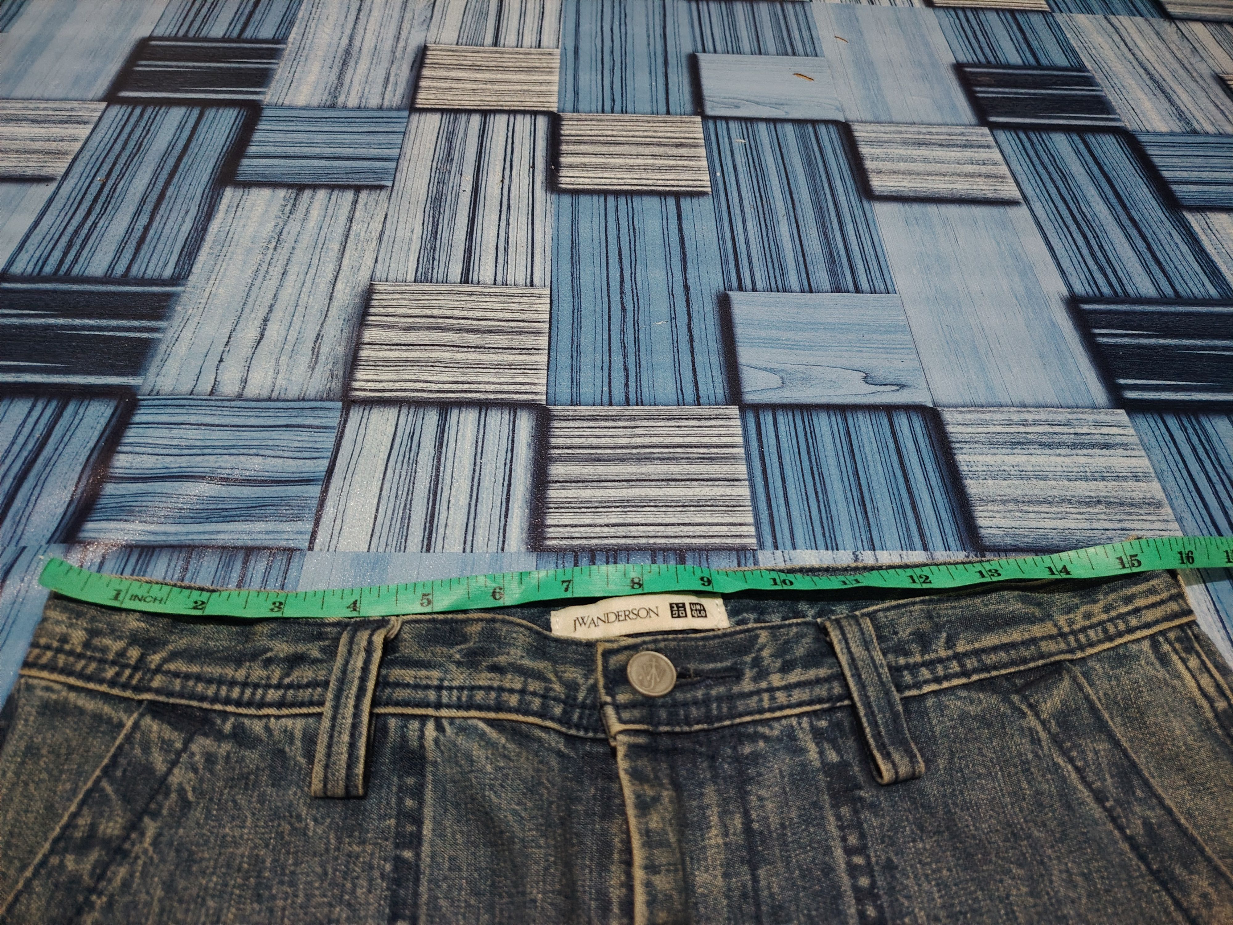 JW Anderson × Uniqlo Japanese JW Anderson Uniqlo Distressed jeans Size US 30 / EU 46 - 17 Thumbnail