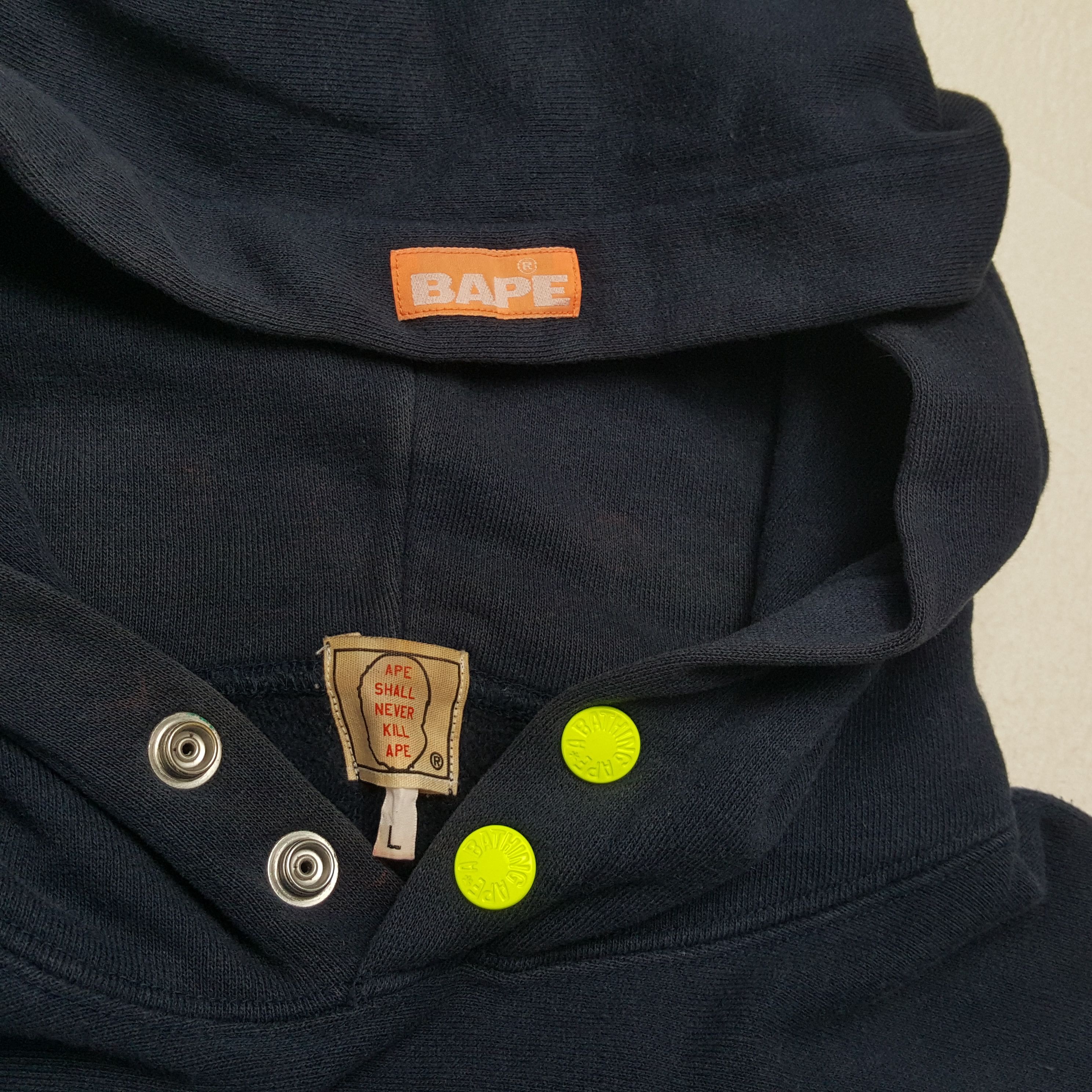 Bape × Vintage Vintage BAPE by A Bathing Ape Japanese Fashion Brand Hoodies Size US L / EU 52-54 / 3 - 9 Thumbnail